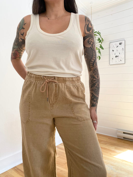 Charlie Holiday scoop tank top Large