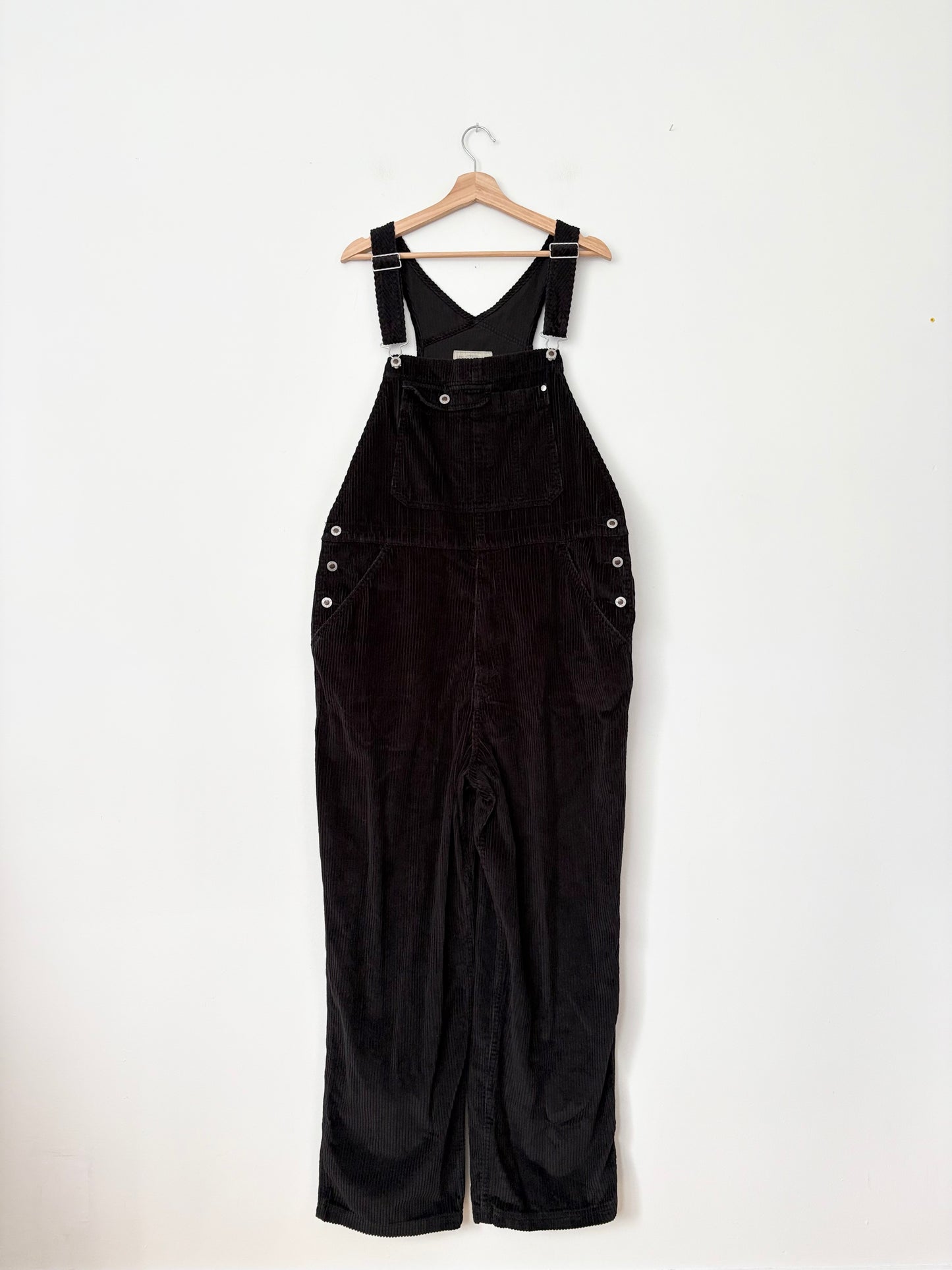 Levis silvertab black corduroy overalls L/XL