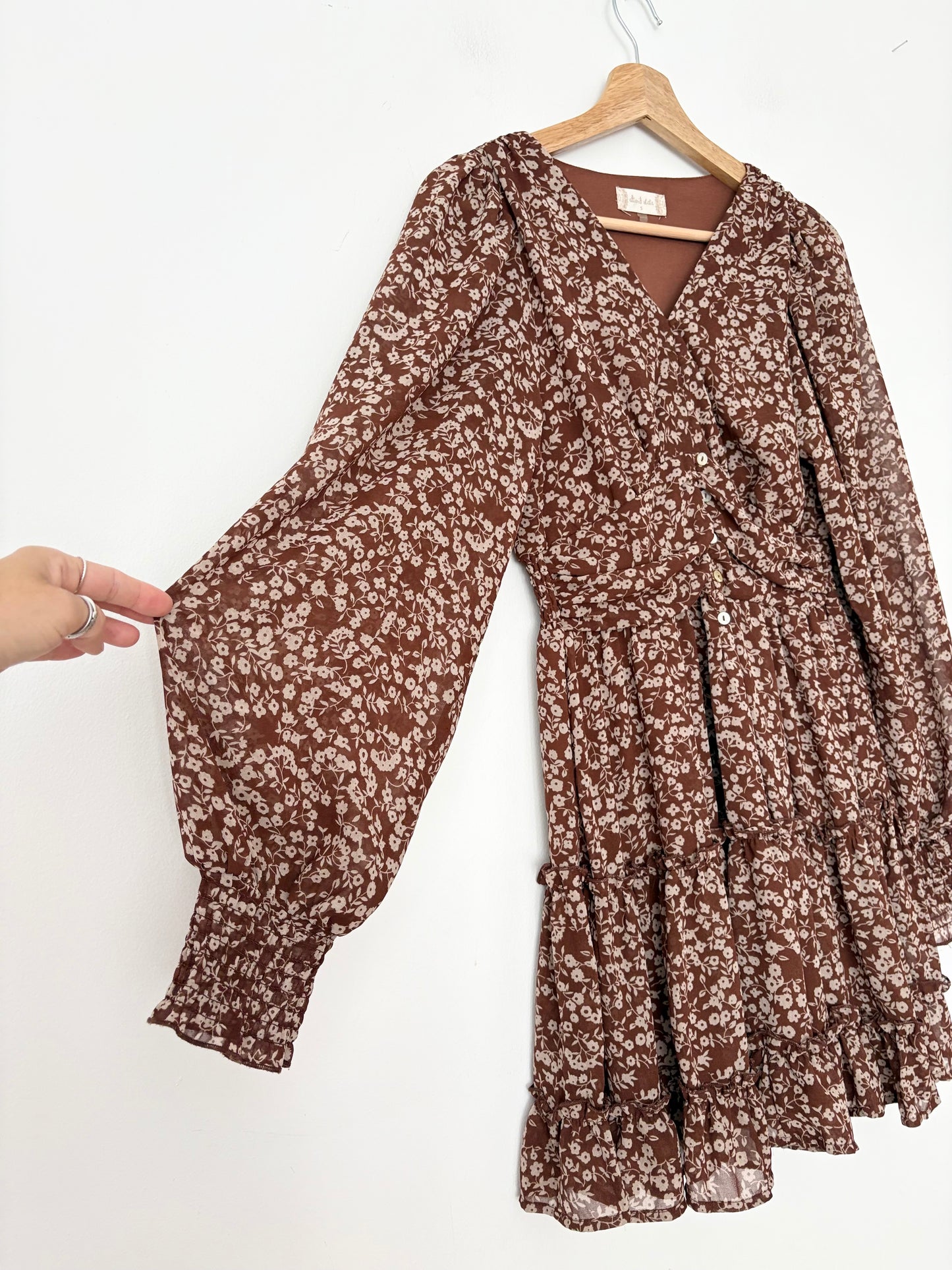 Altar’d state floral tiered dress Small