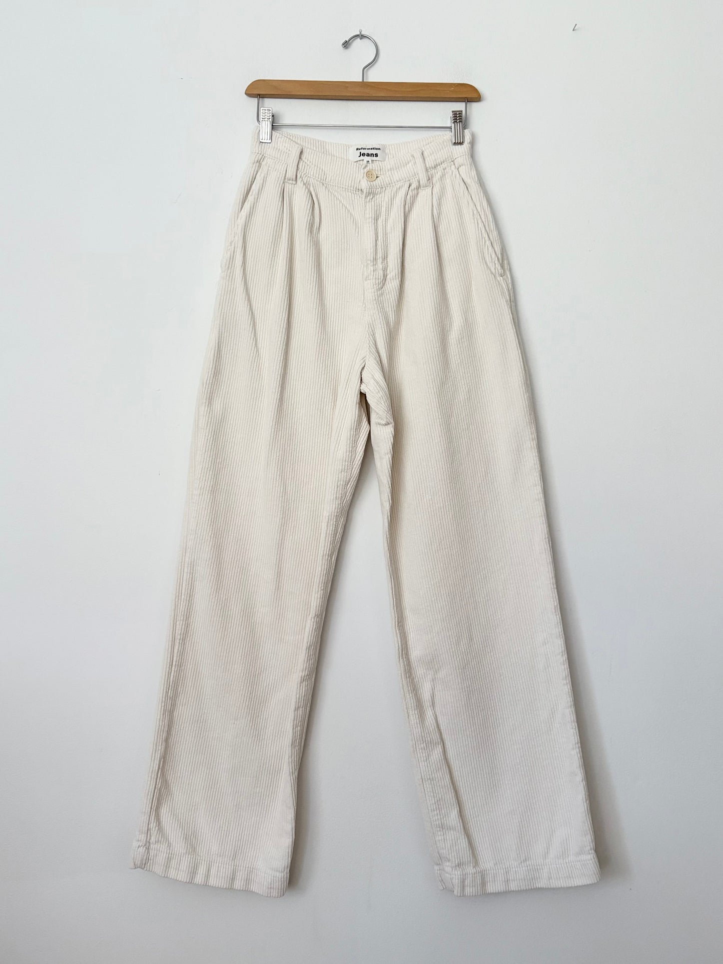 Reformation Montauk pleated corduroy pants W25