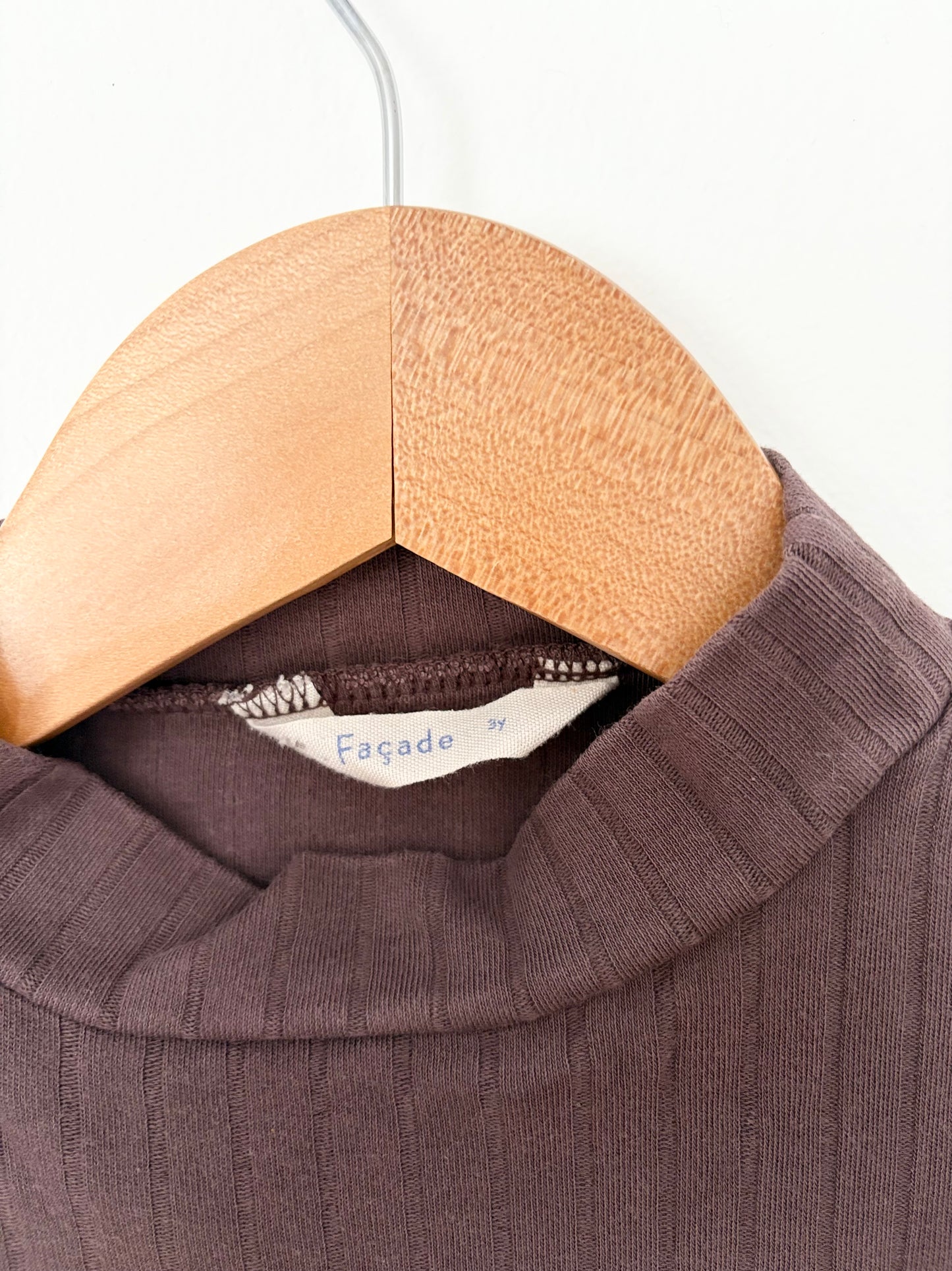 Facade apt. chocolate brown ribbed turtleneck 3T
