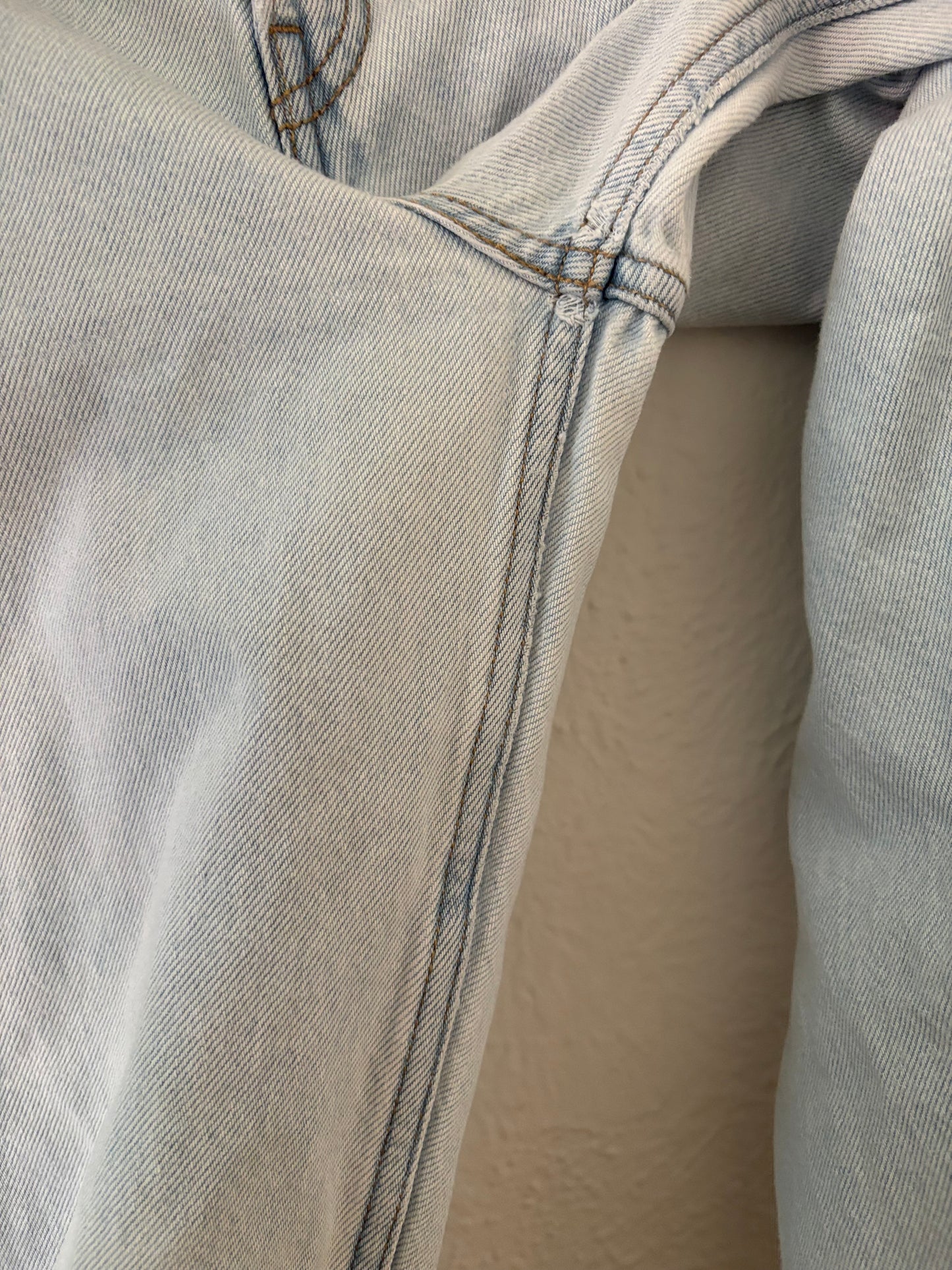Levis 80s mom jeans W29