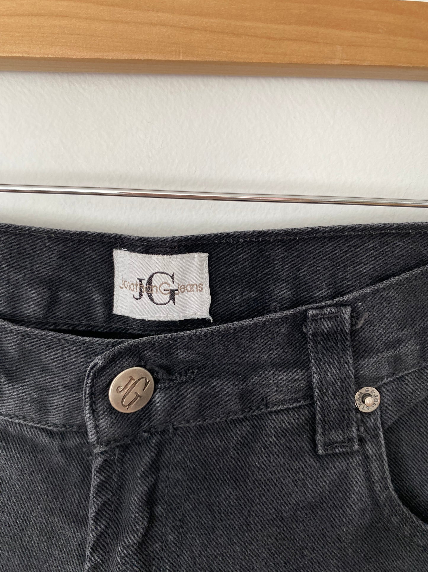 Capri en jean noir vintage W27