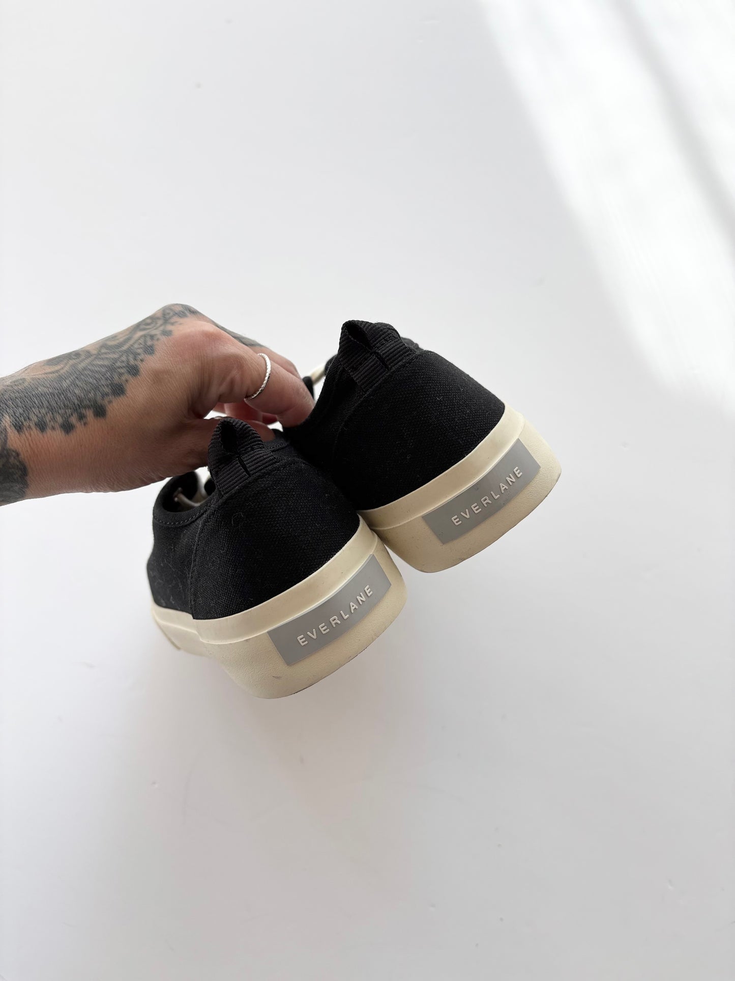 Everlane the forever sneaker US9.5