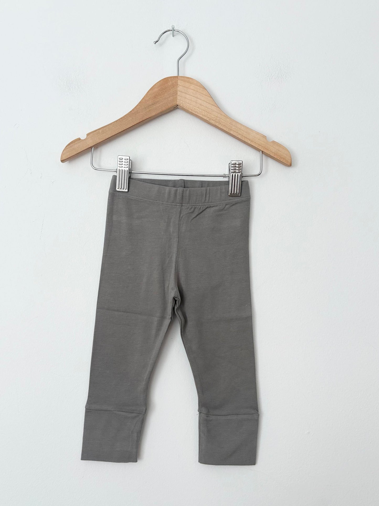 The simple folk everyday legging 6/9 months