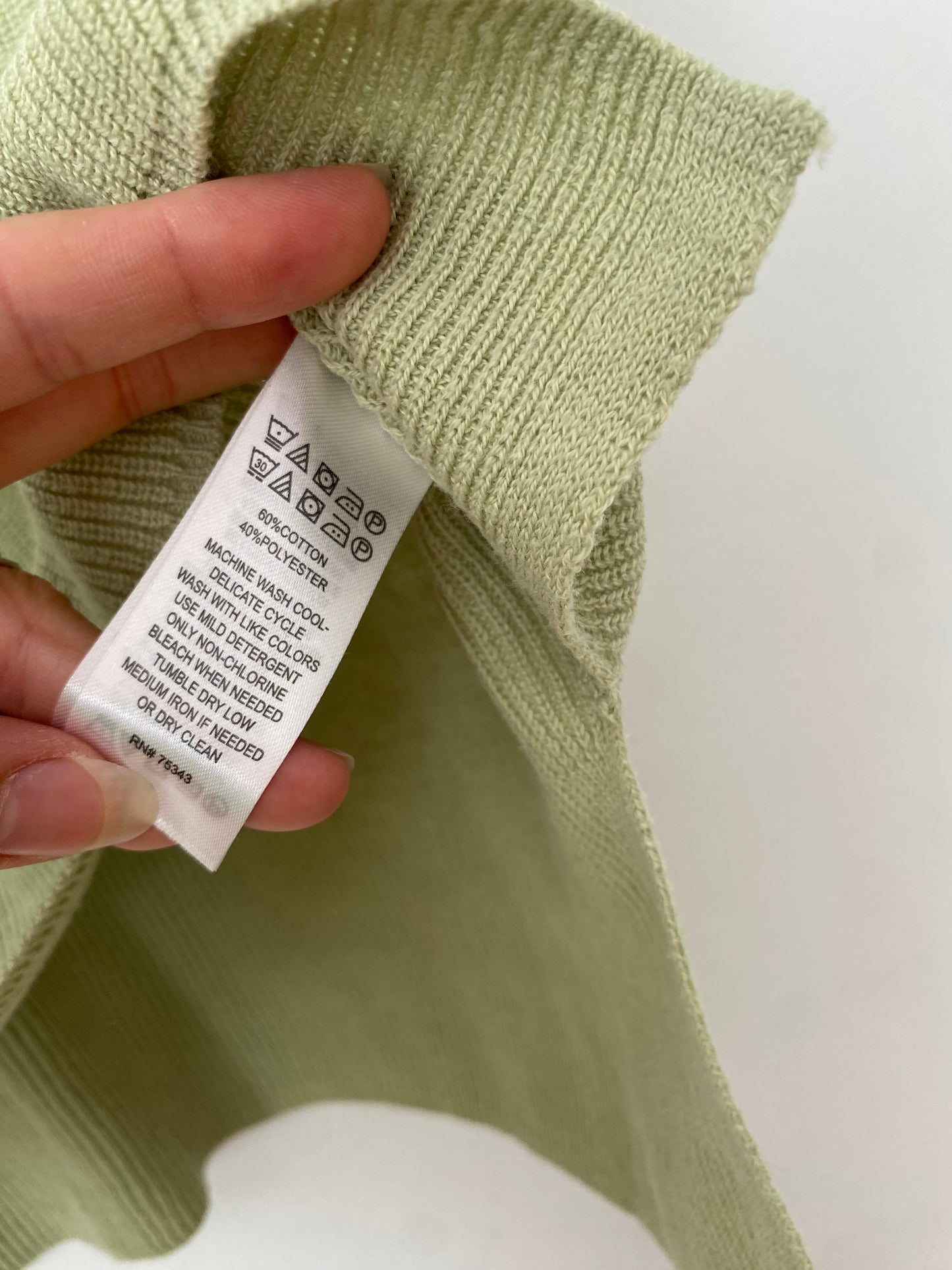 Pull sans manches à col montant en tricot Christian Siriano M/L