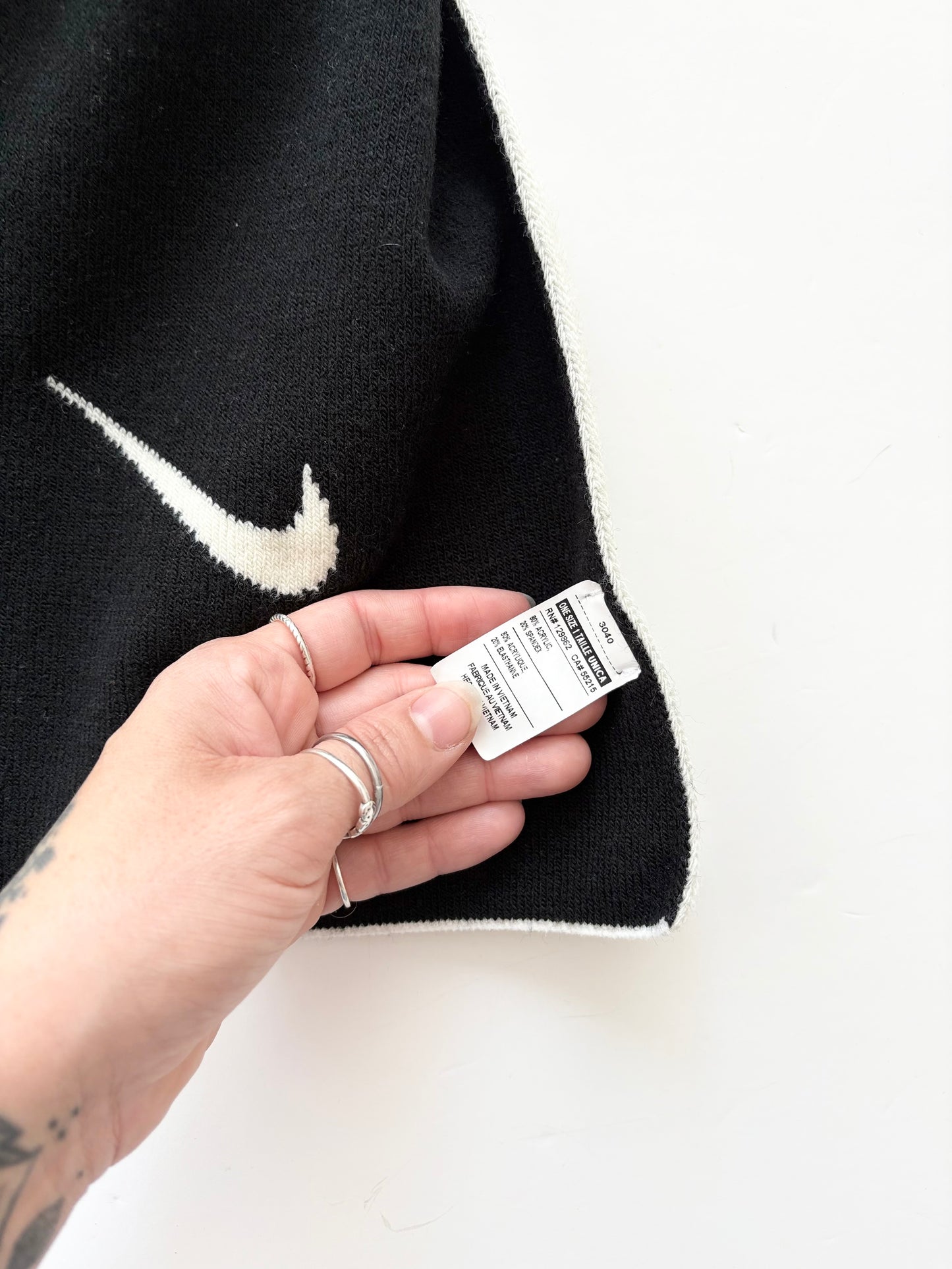 Nike swoosh reversible scarf O/S
