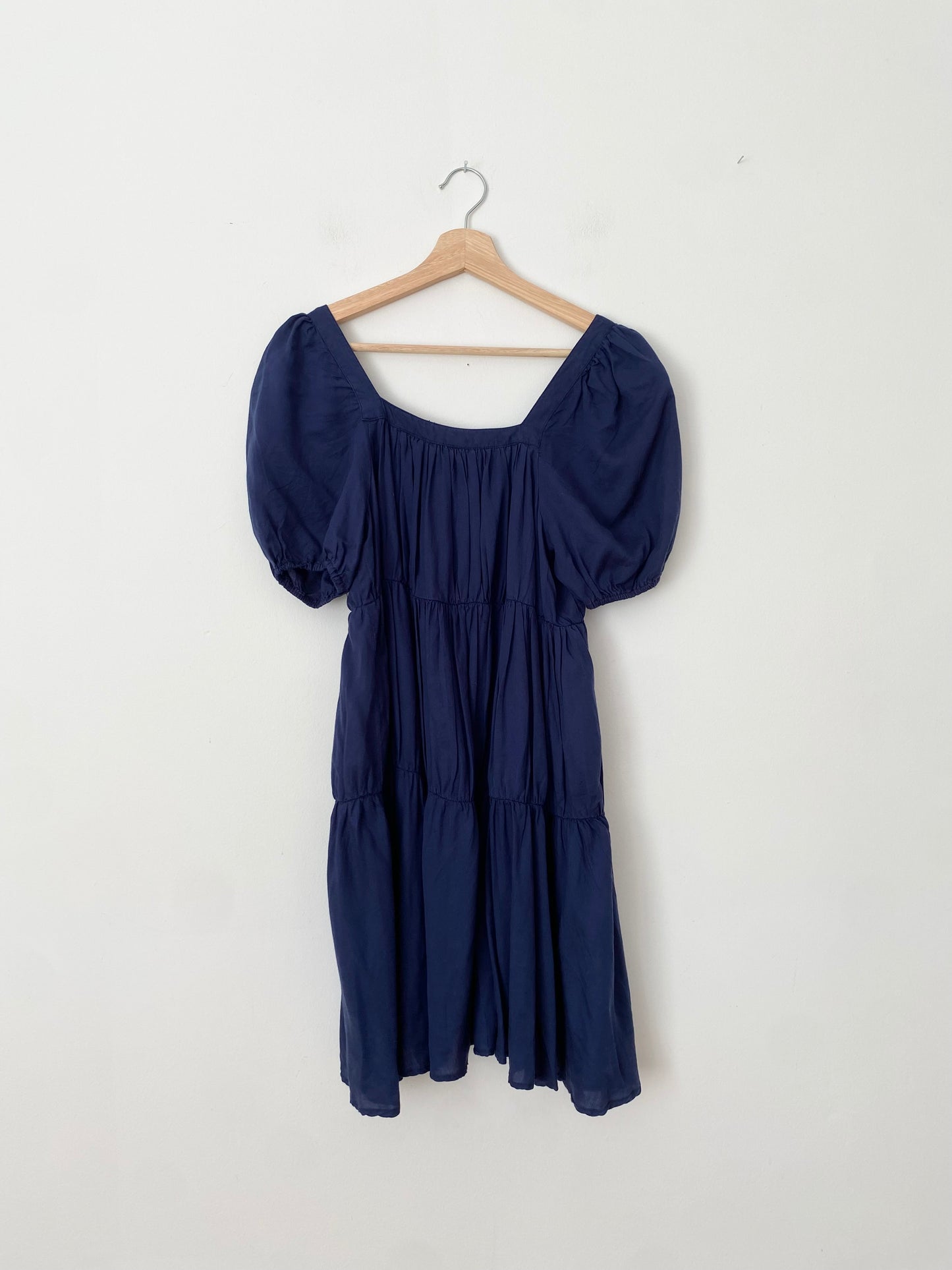Elan puff sleeve tiered dress Small