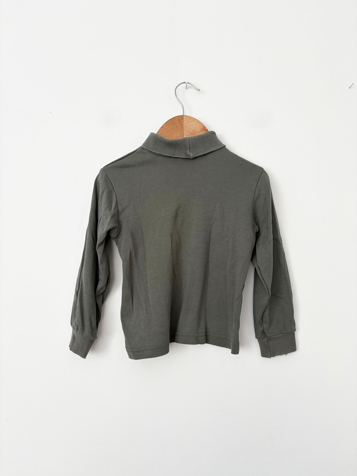 Vintage oshkosh green turtleneck 3T