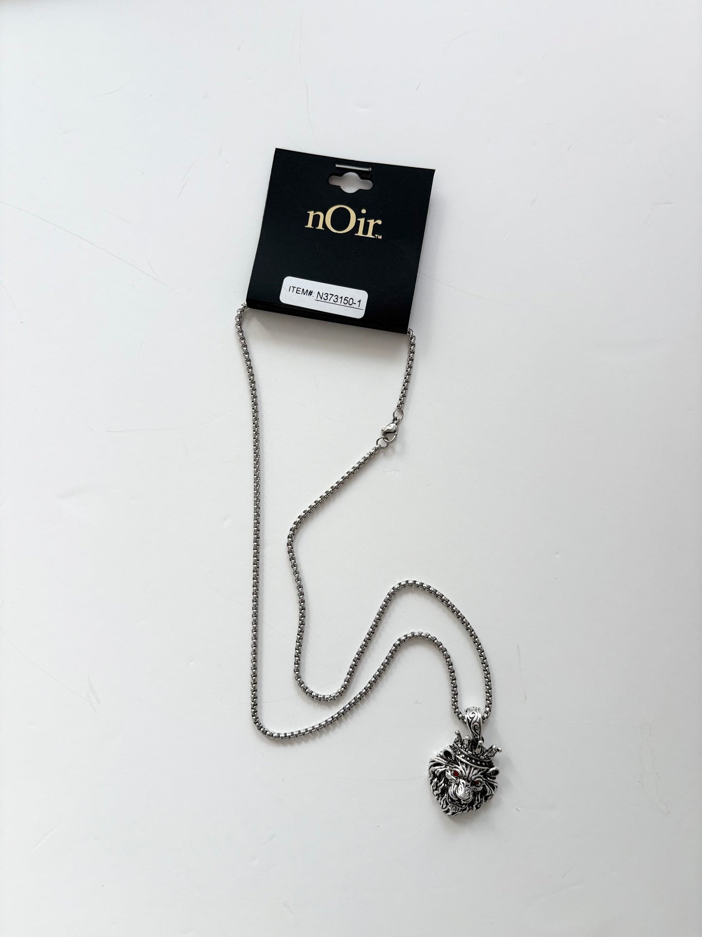 Noir NYC lion silver pendant necklace