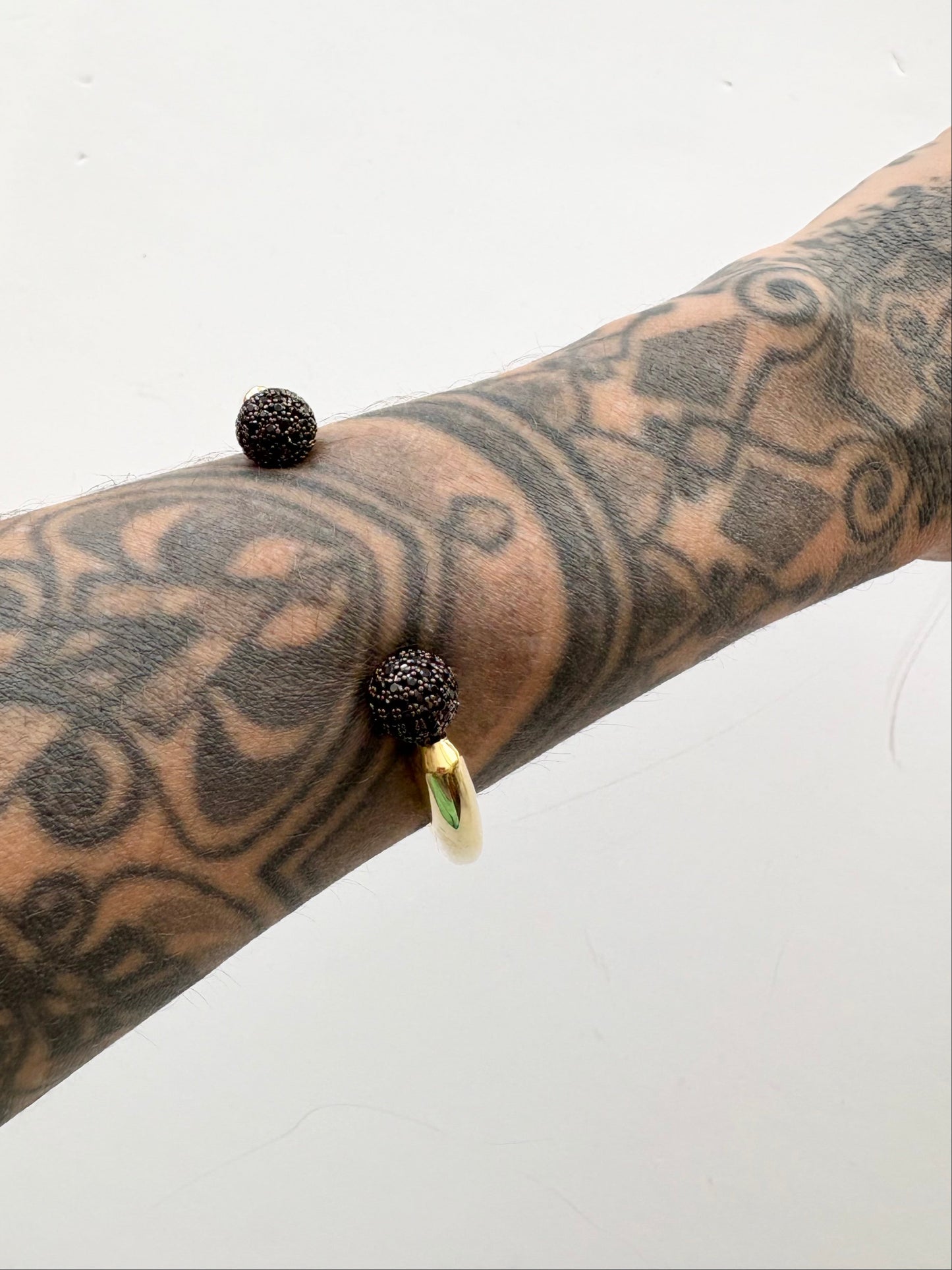 Noir NYC Bebe cuff bracelet
