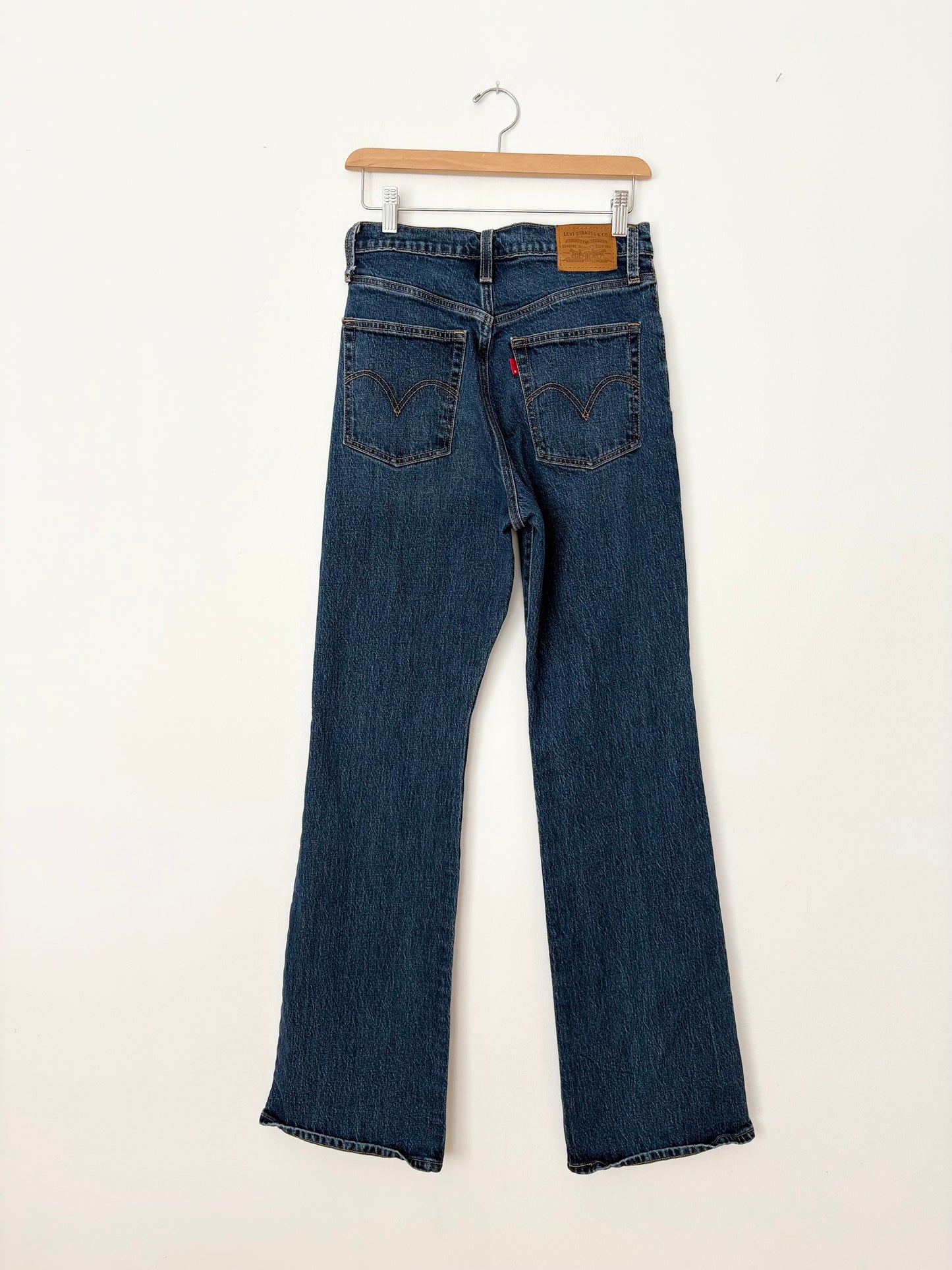Levis ribcage bootcut jeans W27
