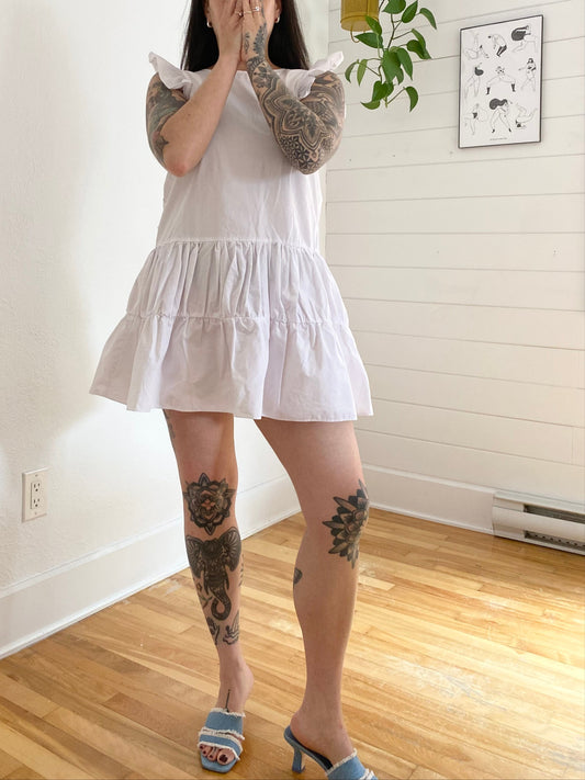 English factory tie back ruffled dress Small