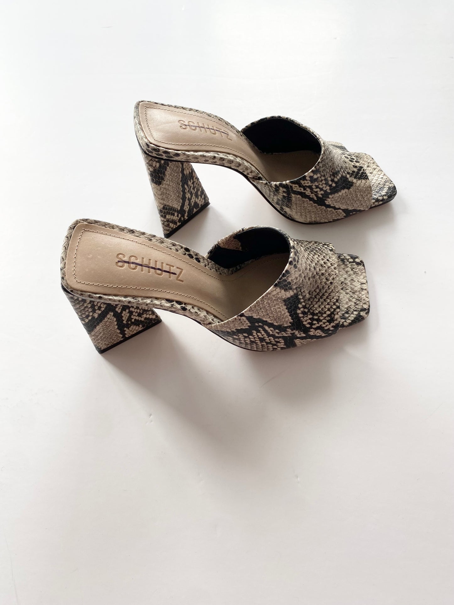 Schutz Lisa snake embossed leather sandals US5.5