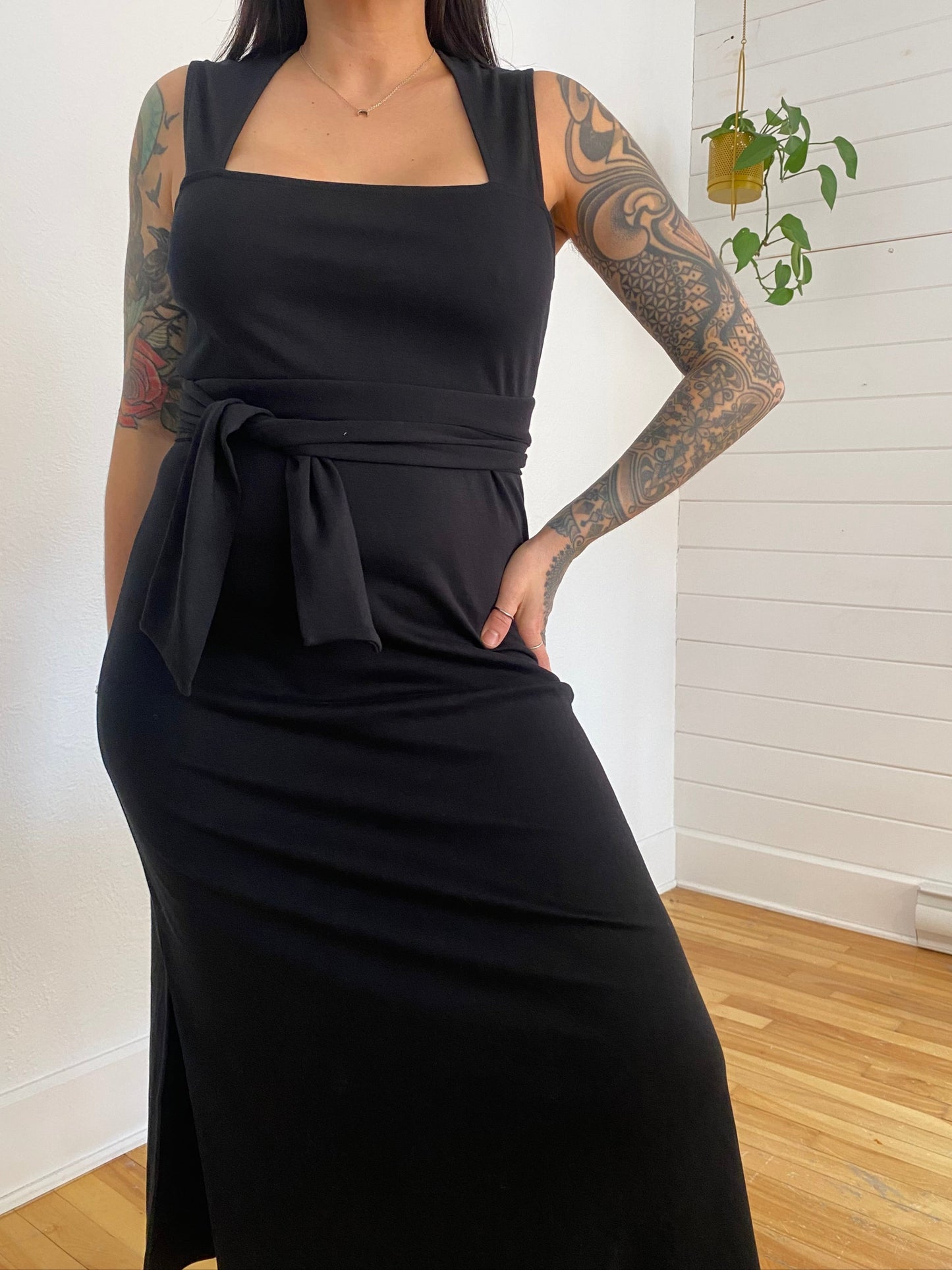 Vince sleeveless tie-detail dress Small