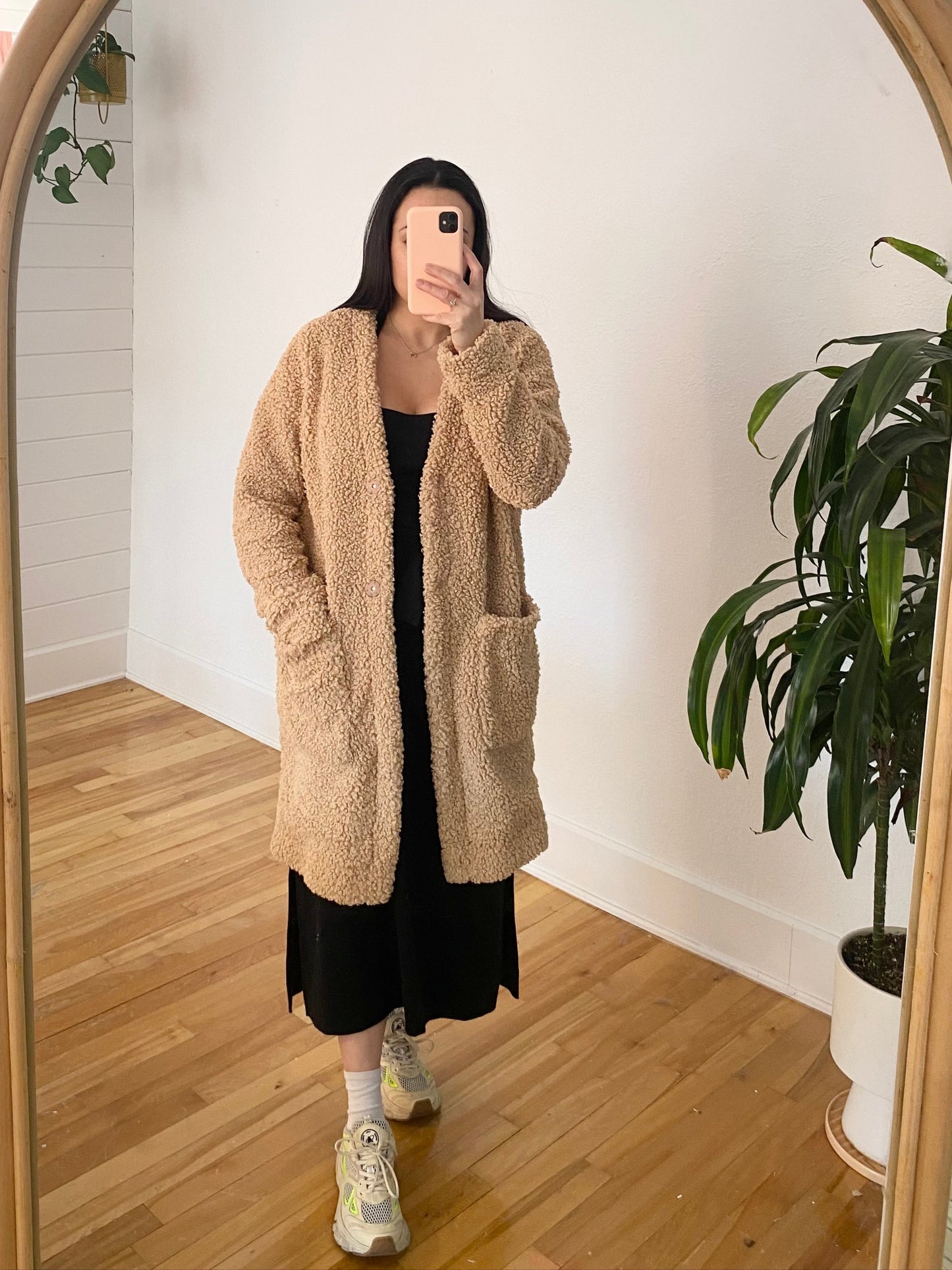 Manteau en fausse fourrure ASTR The Label Small
