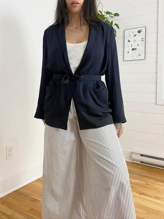 Theory washed twill belted blazer Medium
