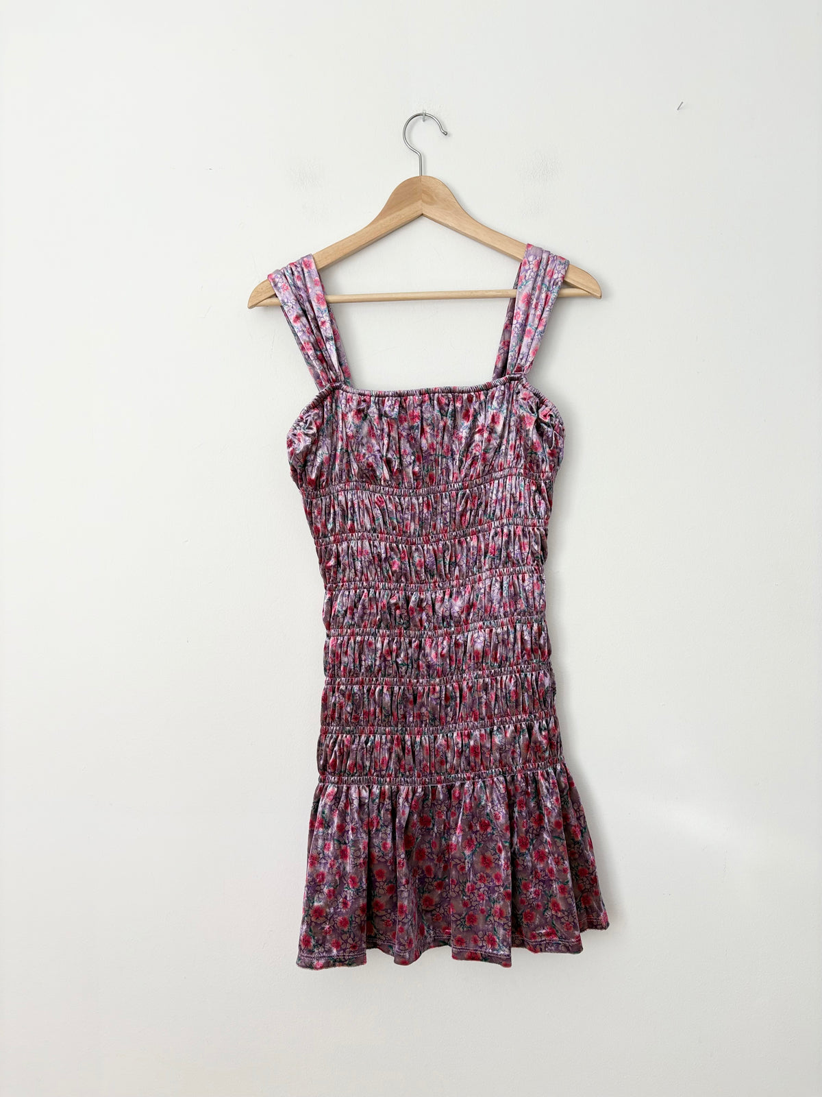 Free the roses floral smocked velvet minidress Medium
