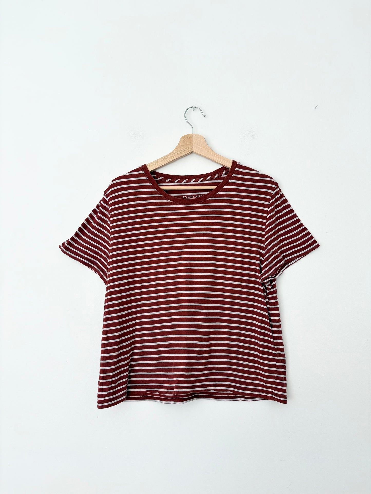 Everlane stripe basic tee Large