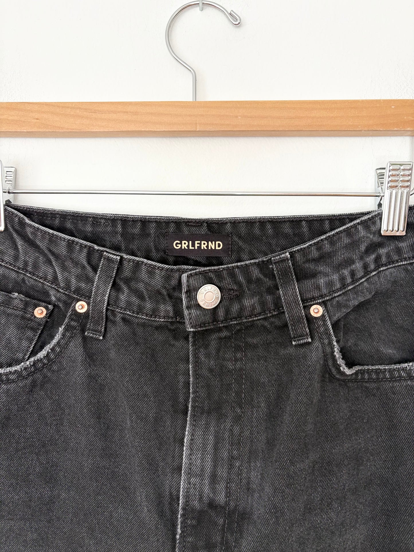 GRLFRND Sara high rise straight jeans W28