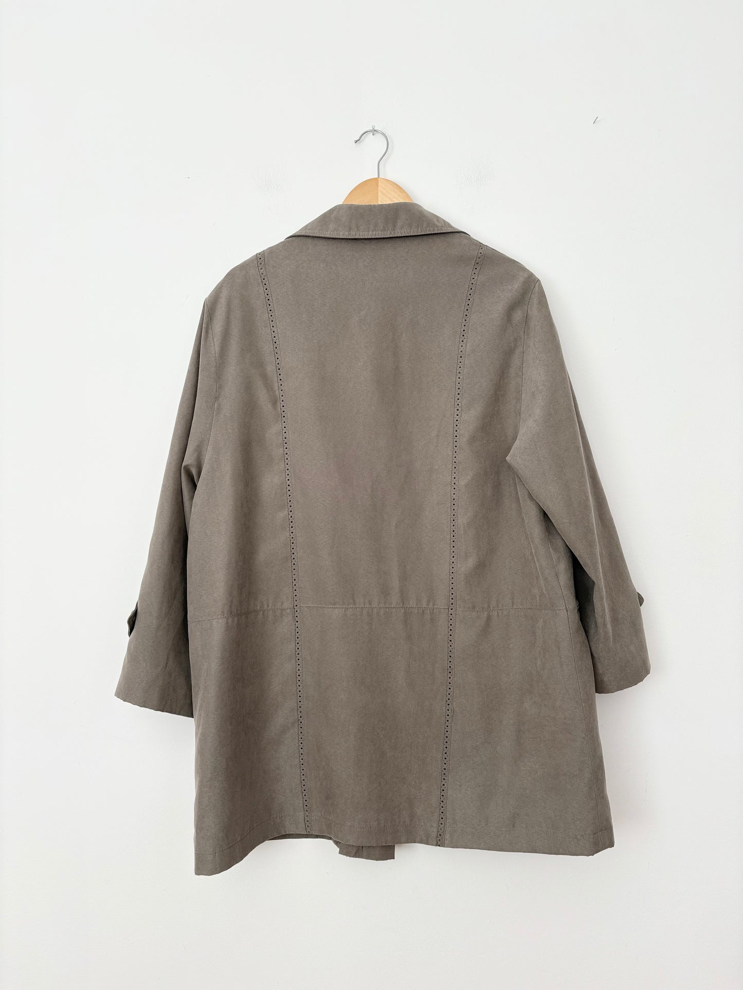 Vintage trench coat M/L