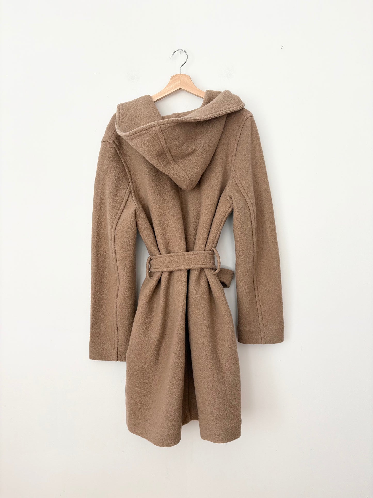 Veste en laine mérinos ceinturée Wilfred Large