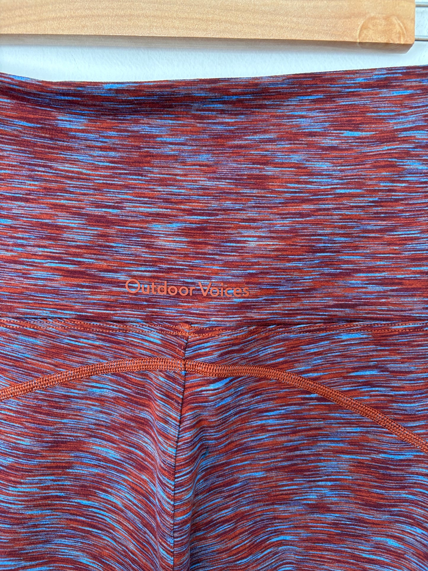 Outdoor Voices Flow 7' shorts Large