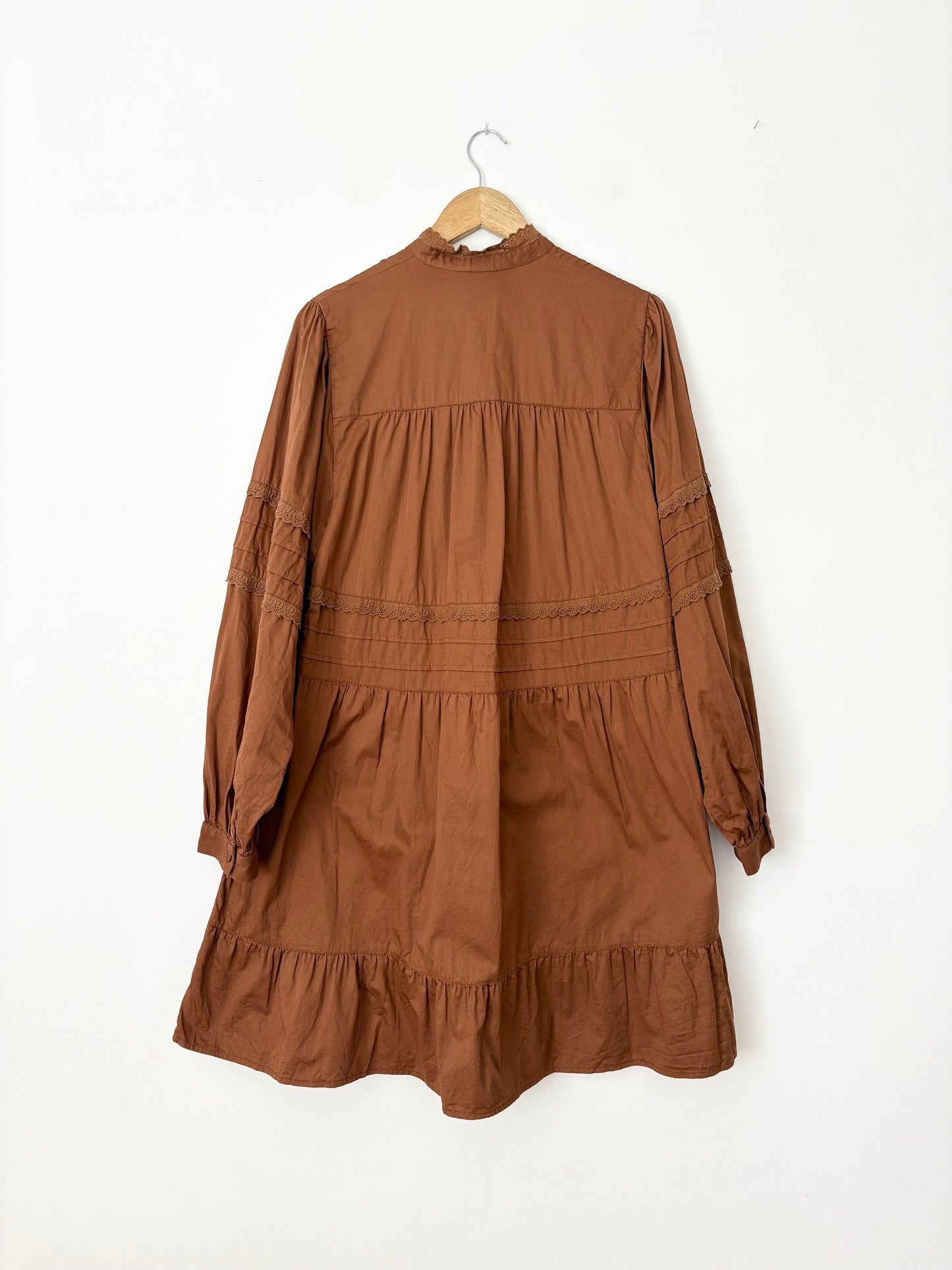 Robe à œillets à volants Icône Large