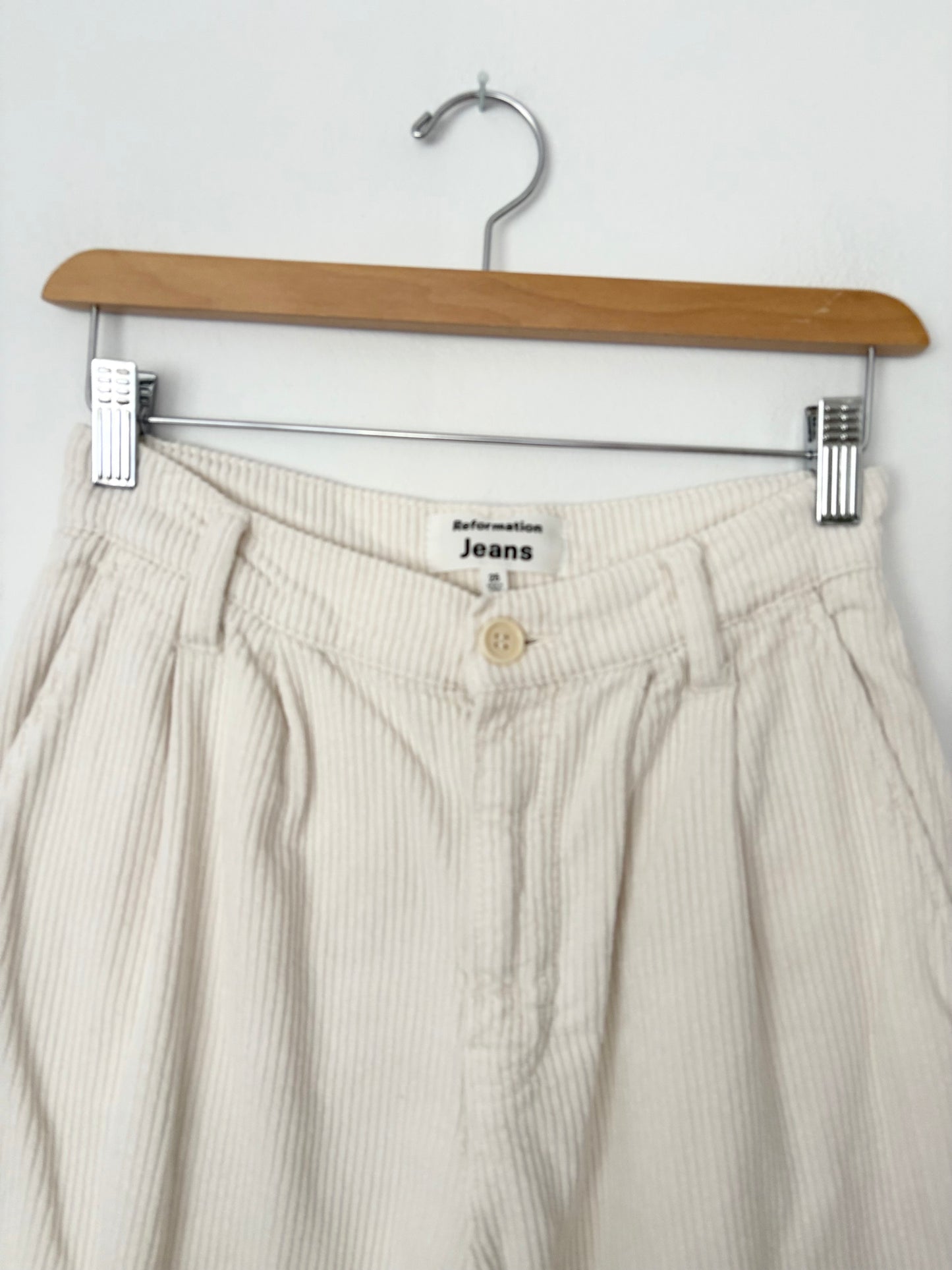 Reformation Montauk pleated corduroy pants W25