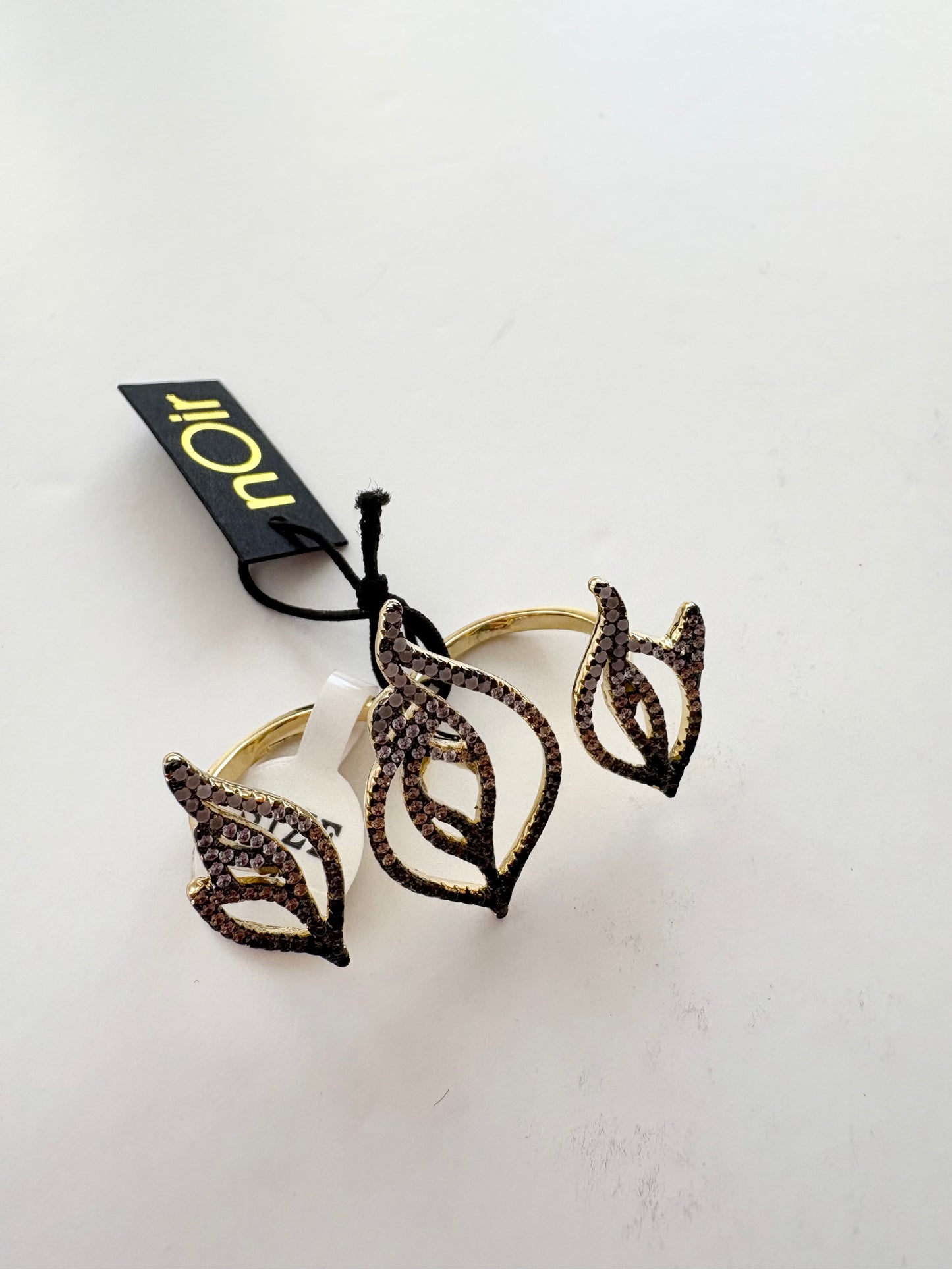 Noir NYC Sparks double ring