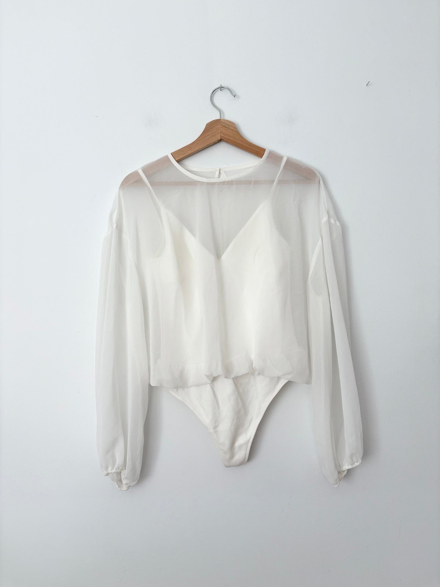 Wilfred talmont chiffon bodysuit Medium