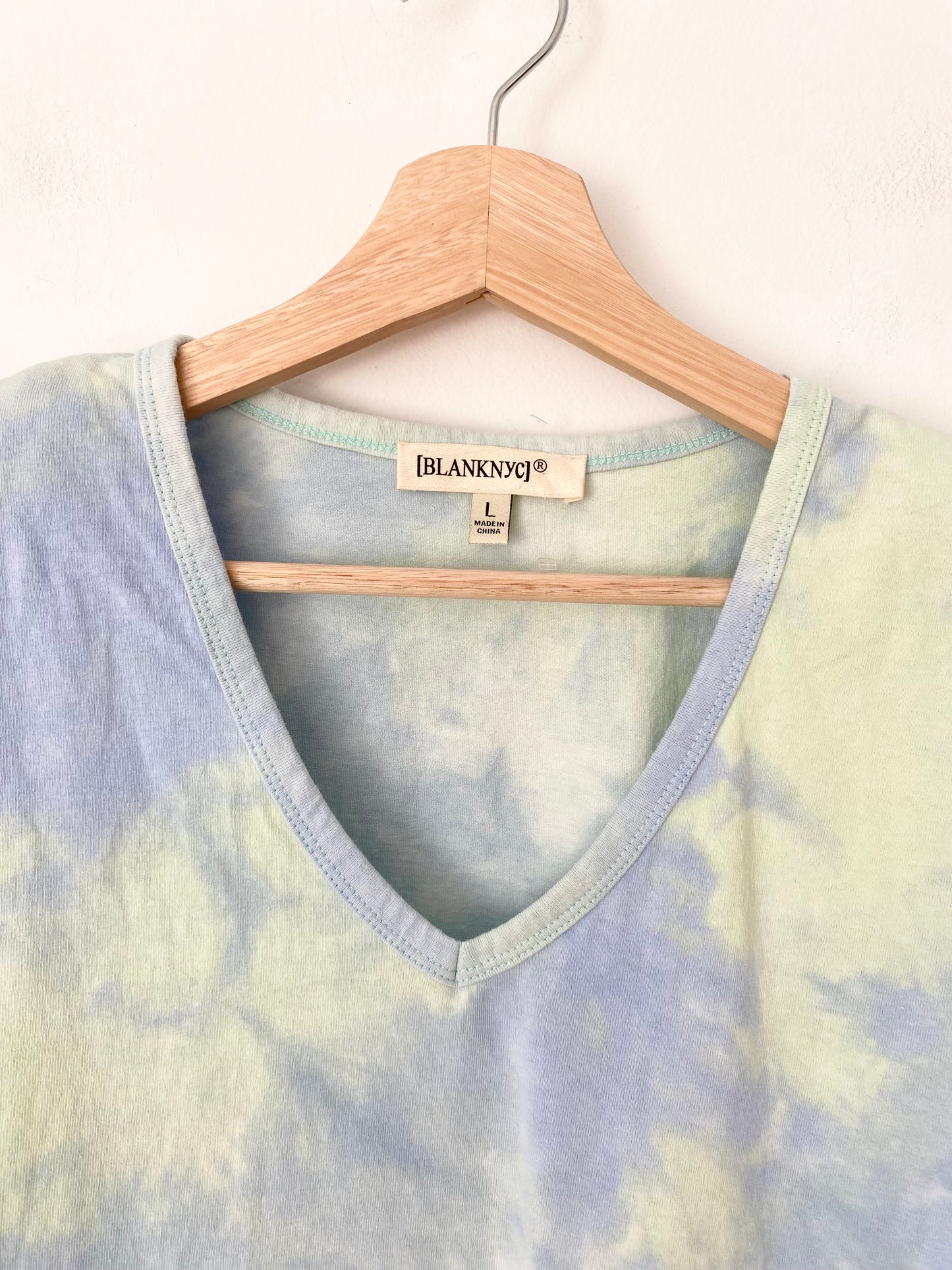 BlankNYC tie dye shoulder pad sleeveless tee Large