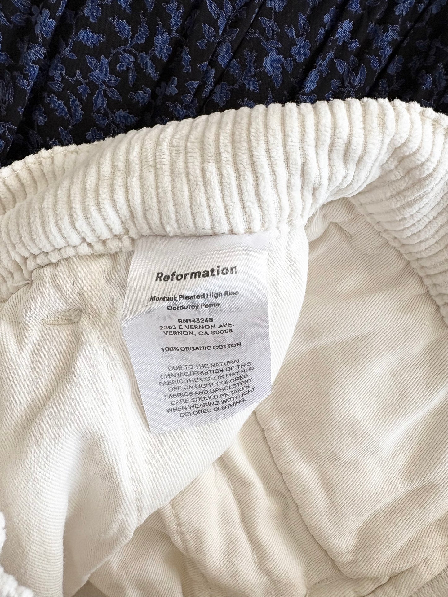 Reformation Montauk pleated corduroy pants W25