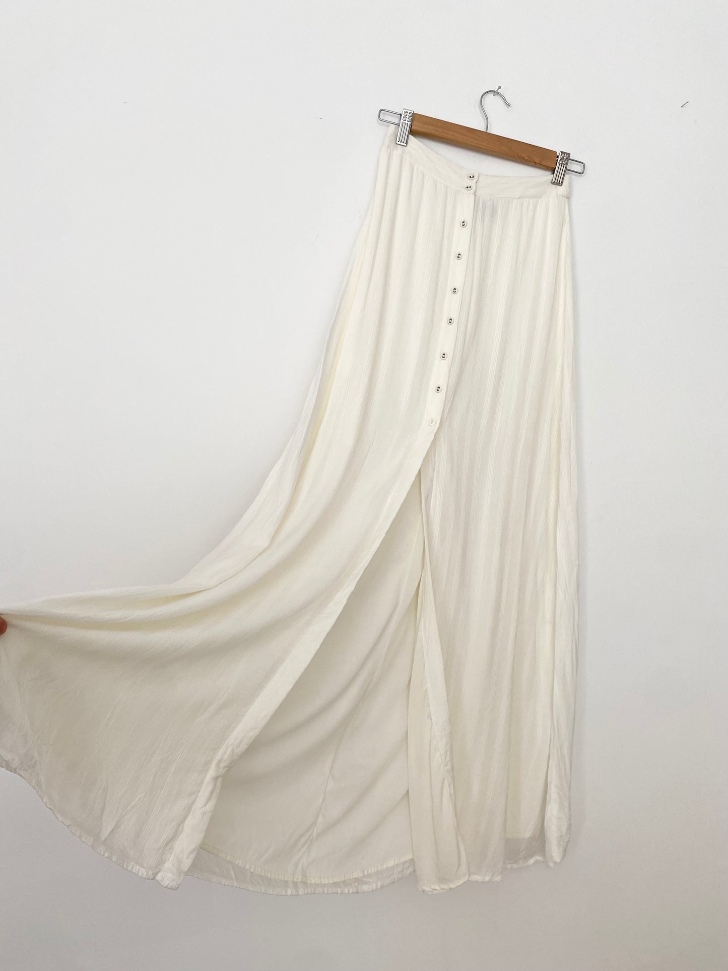 Majorelle cream maxi skirt XS