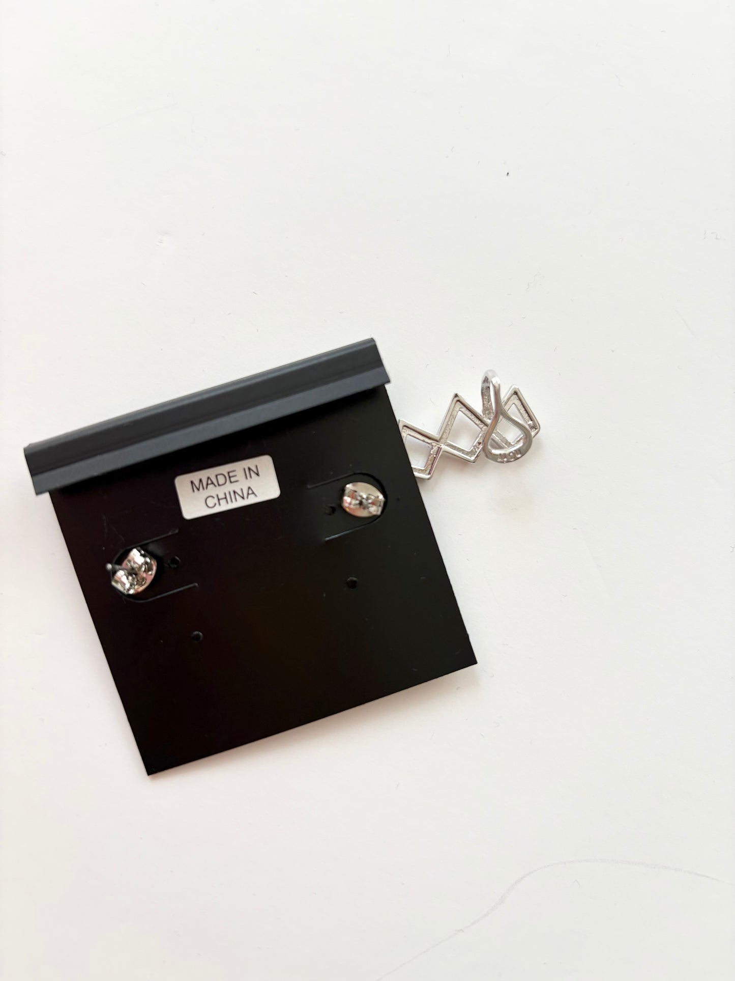 Noir NYC Irving ear cuff set