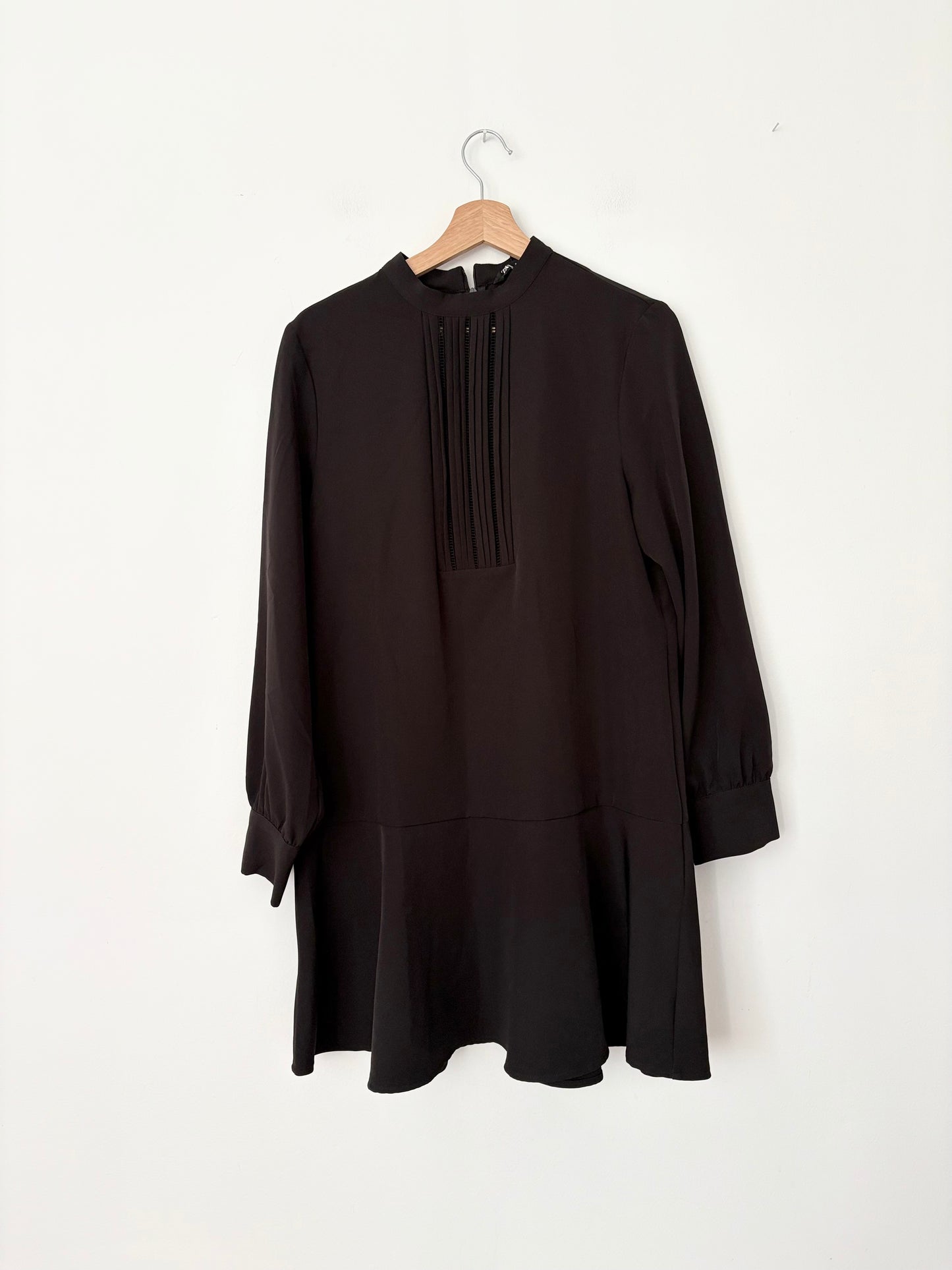 Zara lace insert pintuck dress Medium