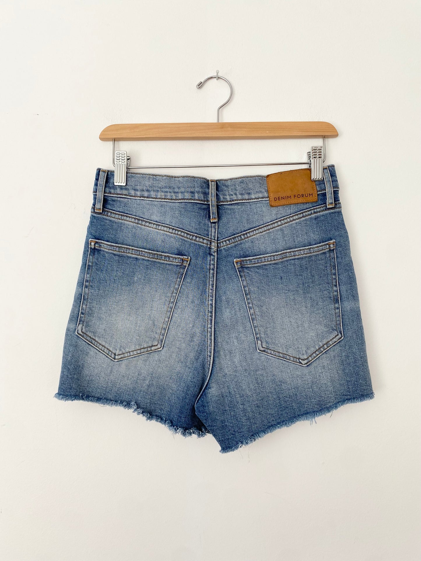 Denim Forum Arlo Shorts W27/28