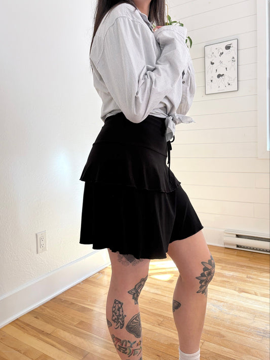 Vintage tiered mini skirt Medium