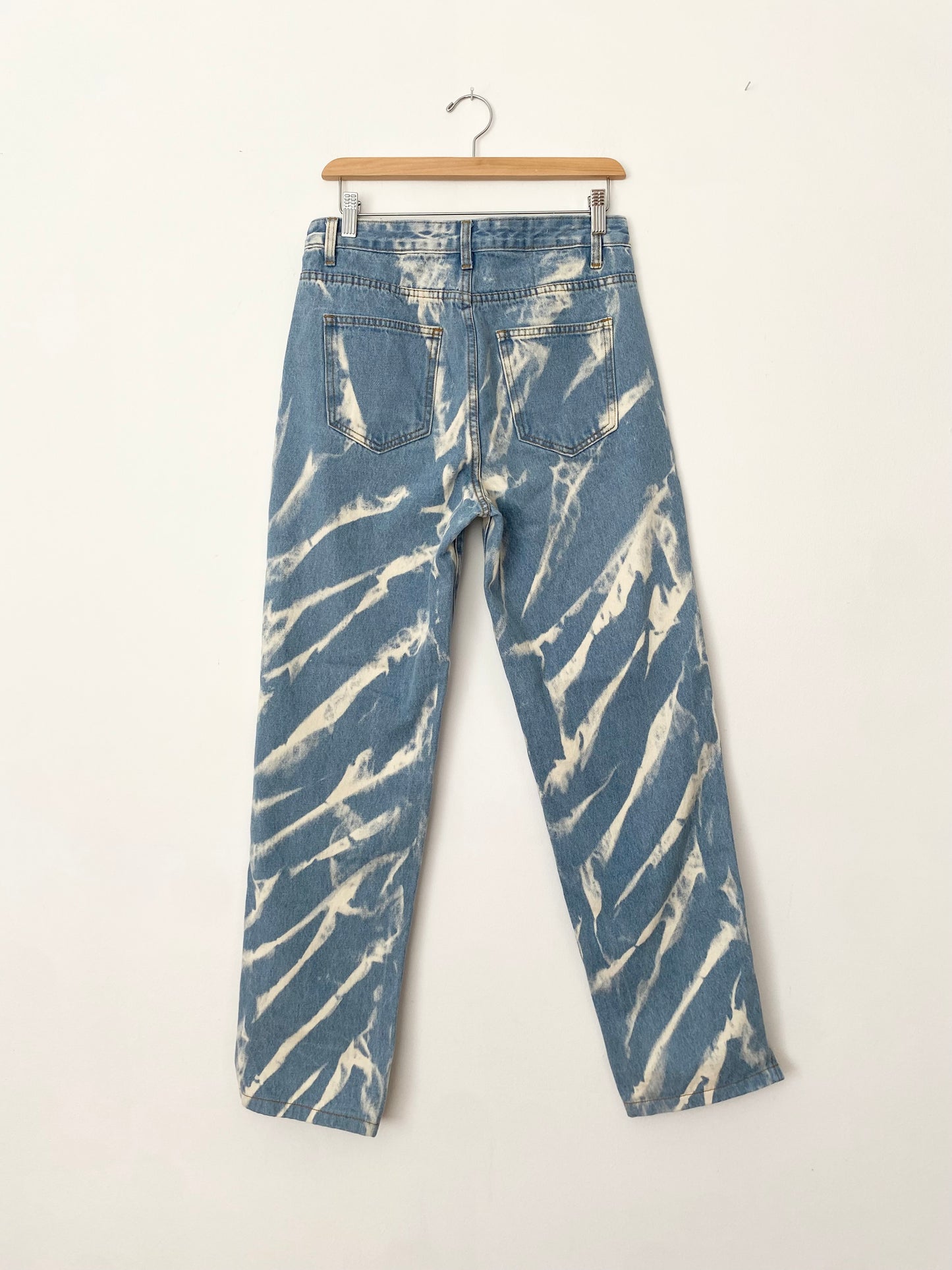Jean tie-dye Lioness Alabama Small