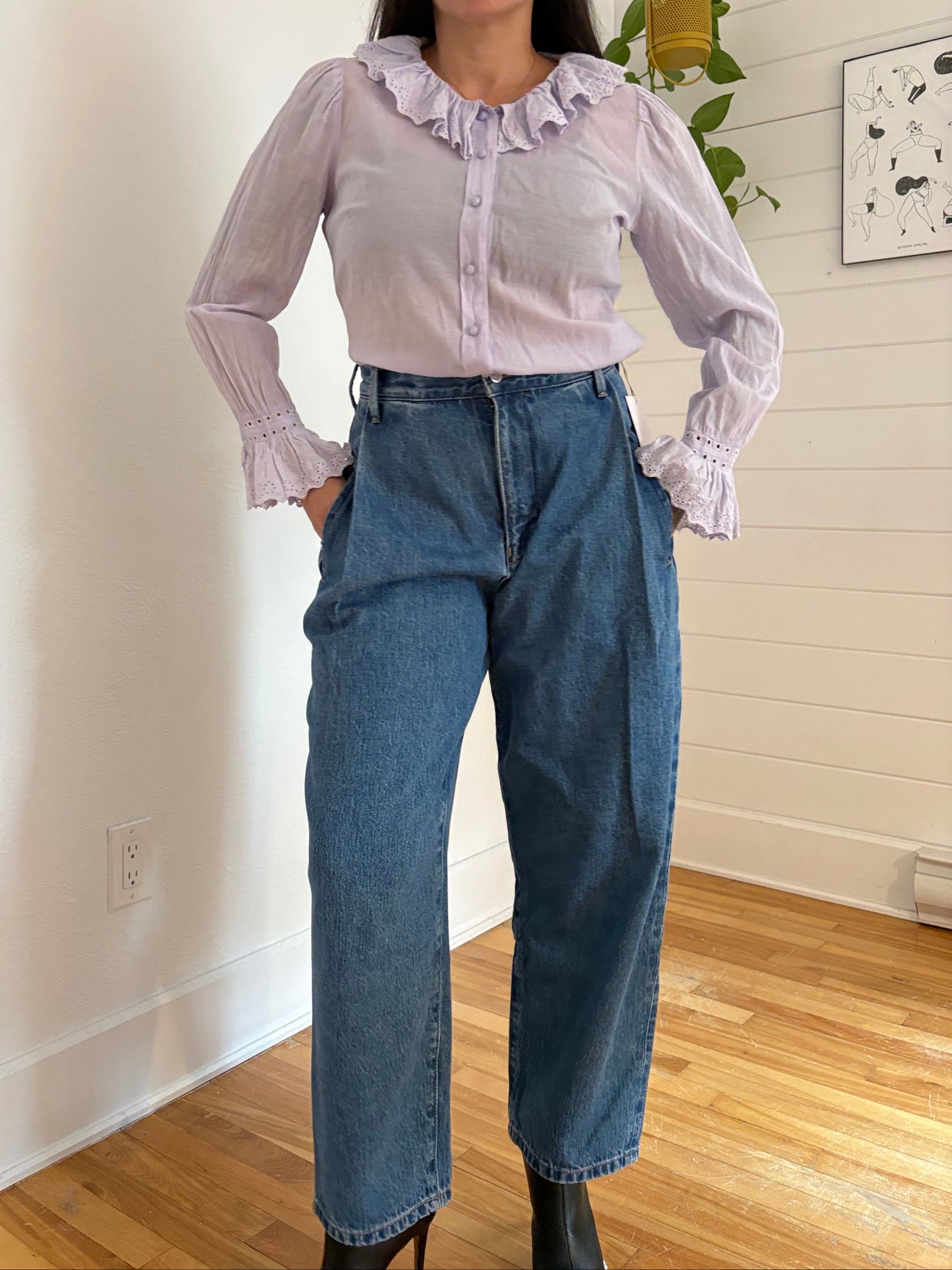 J.crew ruffle collar embroidered blouse Medium
