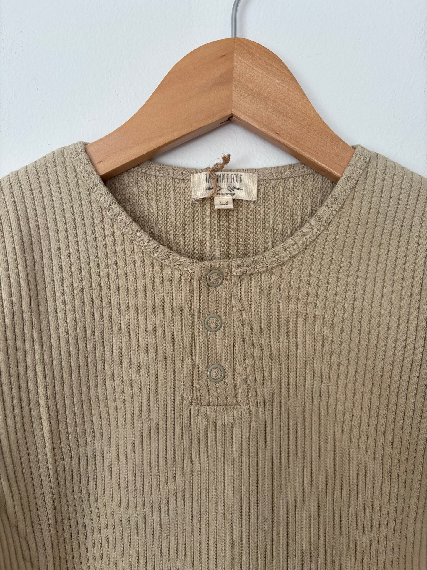 The simple folk ribbed top in ecru 7/8Y