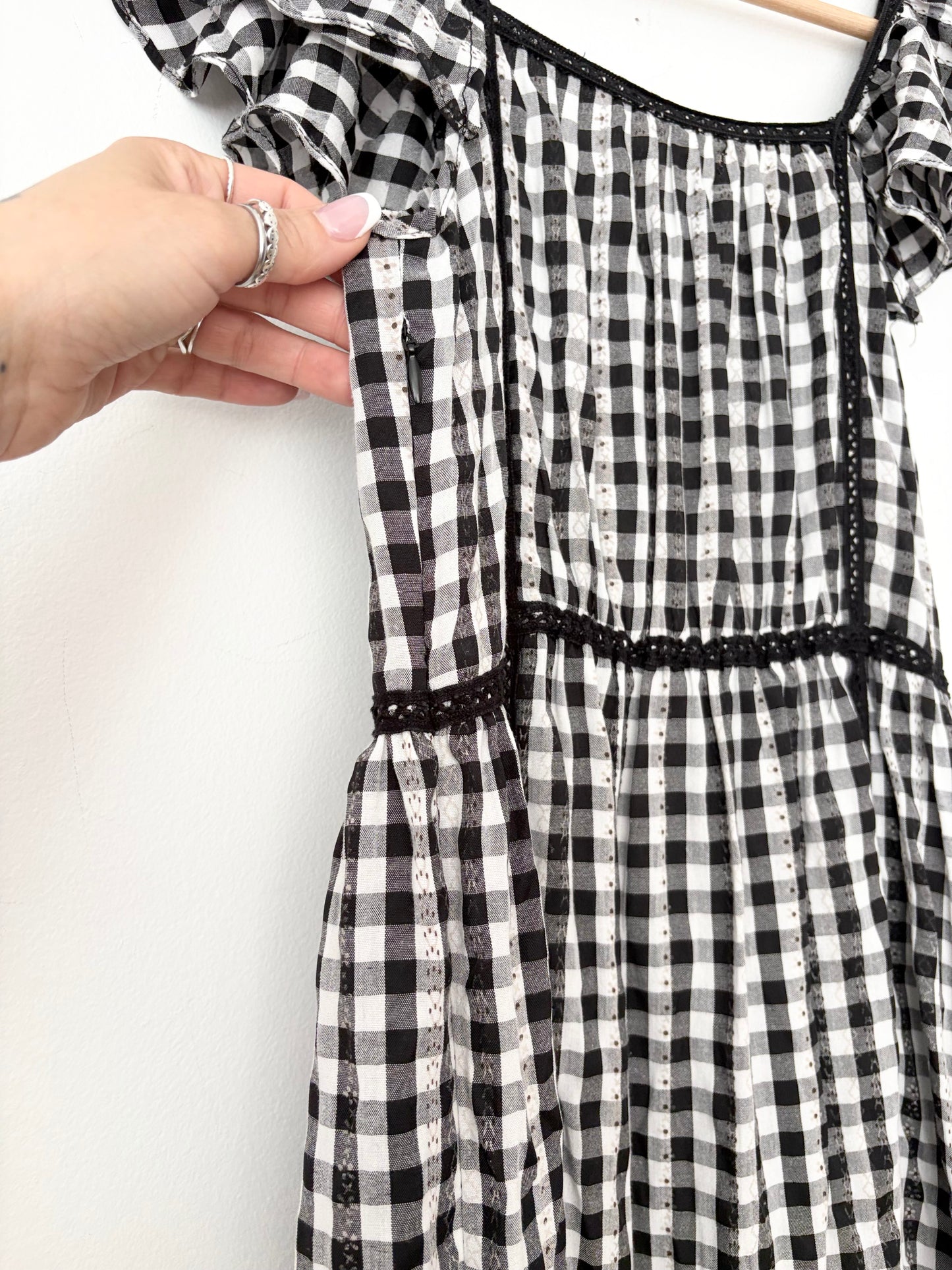 Max Studio flutter sleeve smocked gingham dress Small