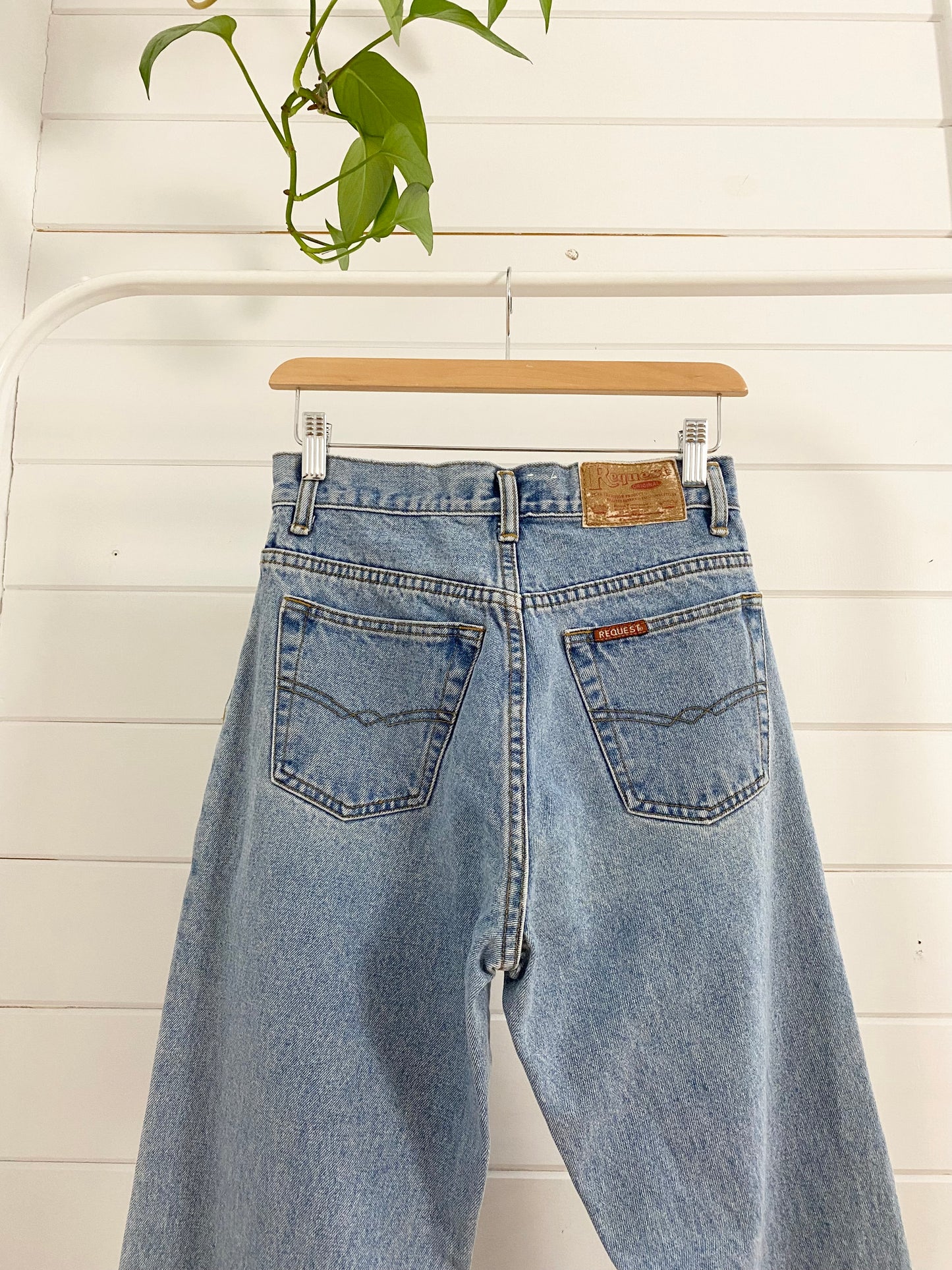 Vintage request high waist mom jeans W25