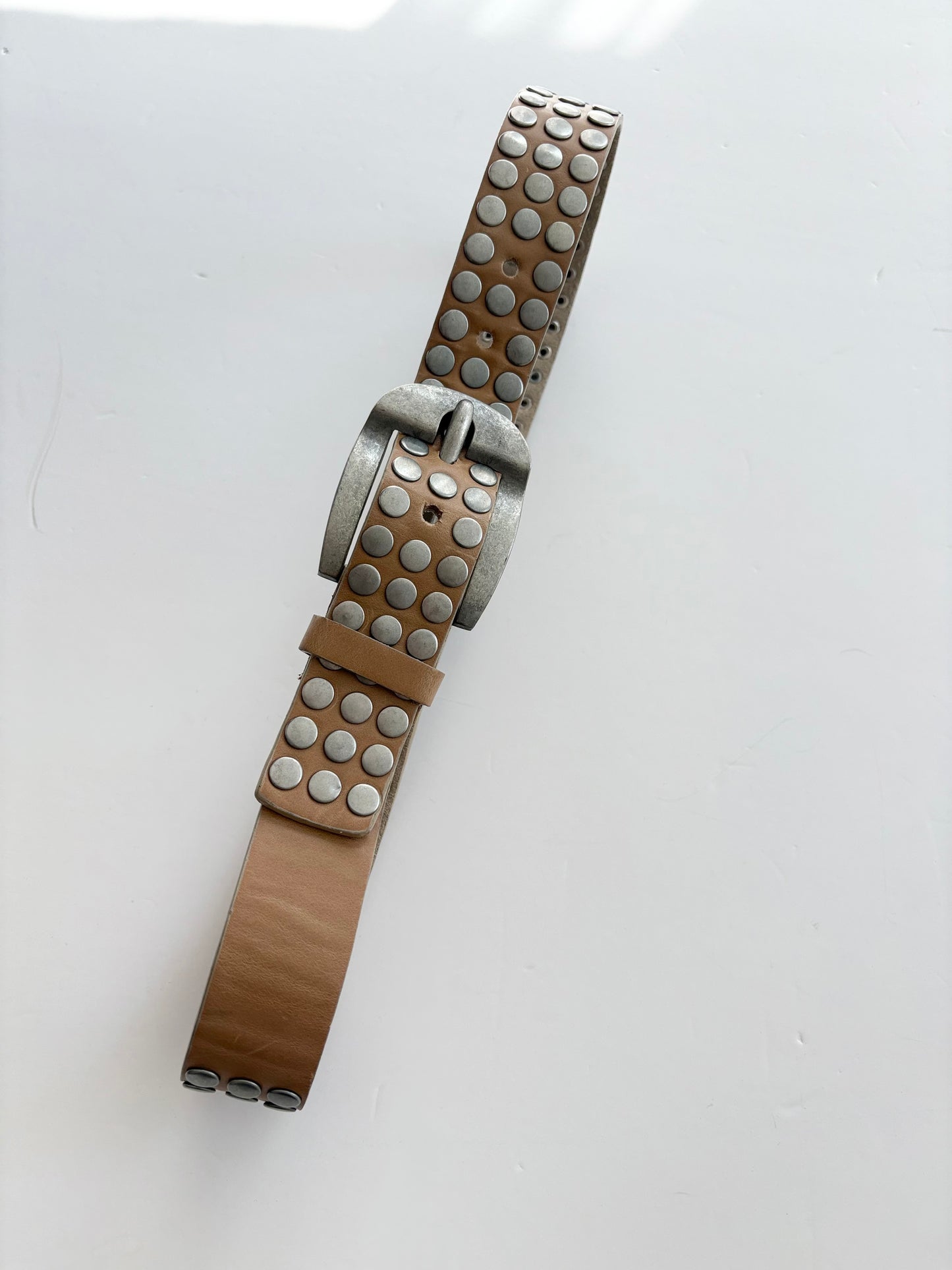 Studded leather belt M/L