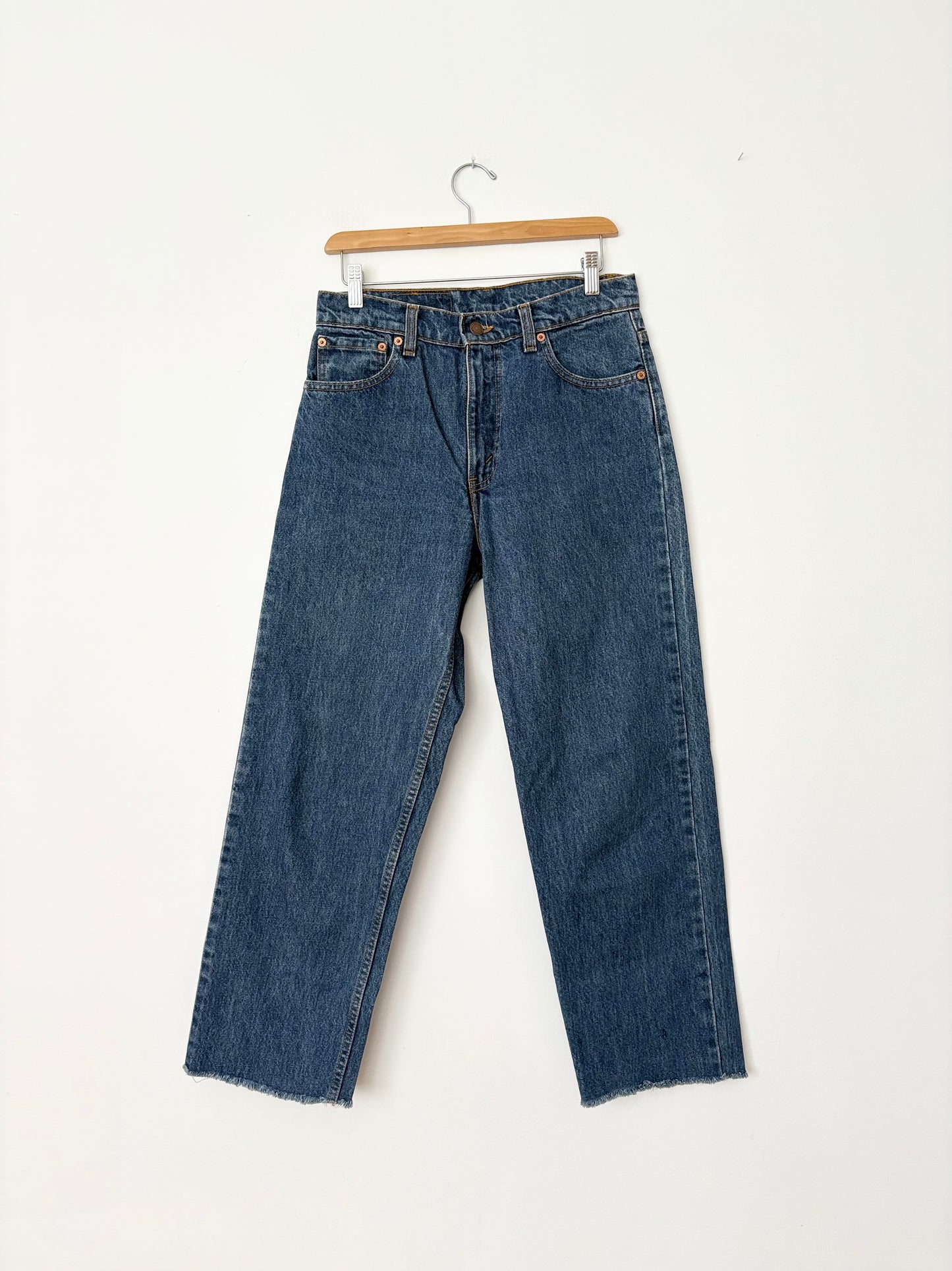 Vintage Levis 550 straight leg jeans W28