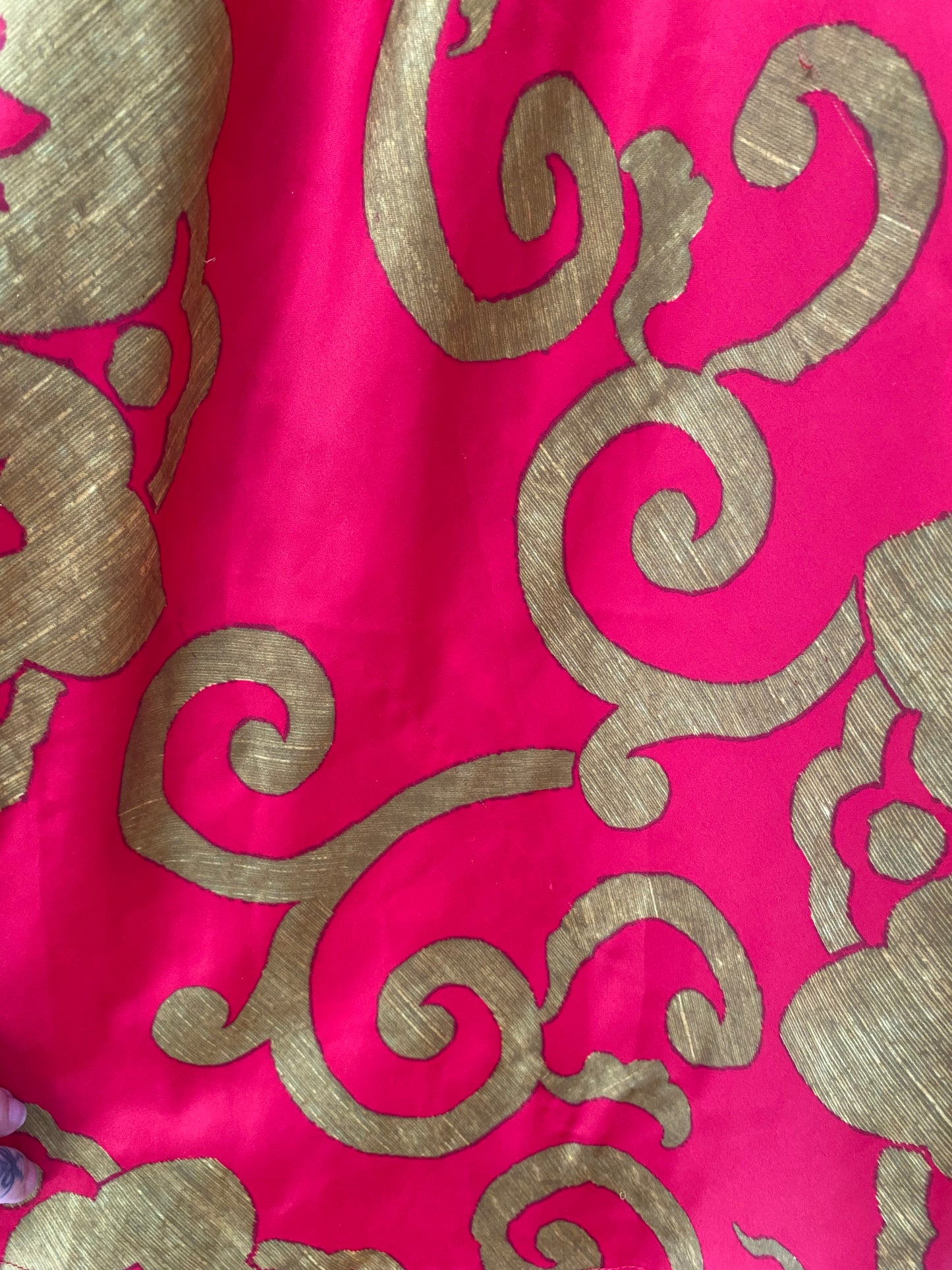 Robe longue à imprimé tournesol rouge et doré Natori Small