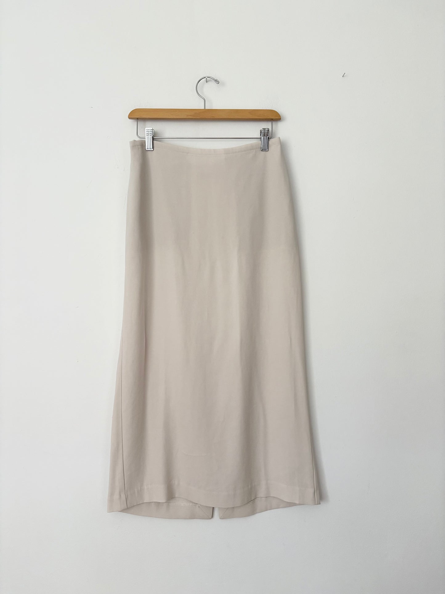 Babaton Immaculate mid rise crepe skirt S/M