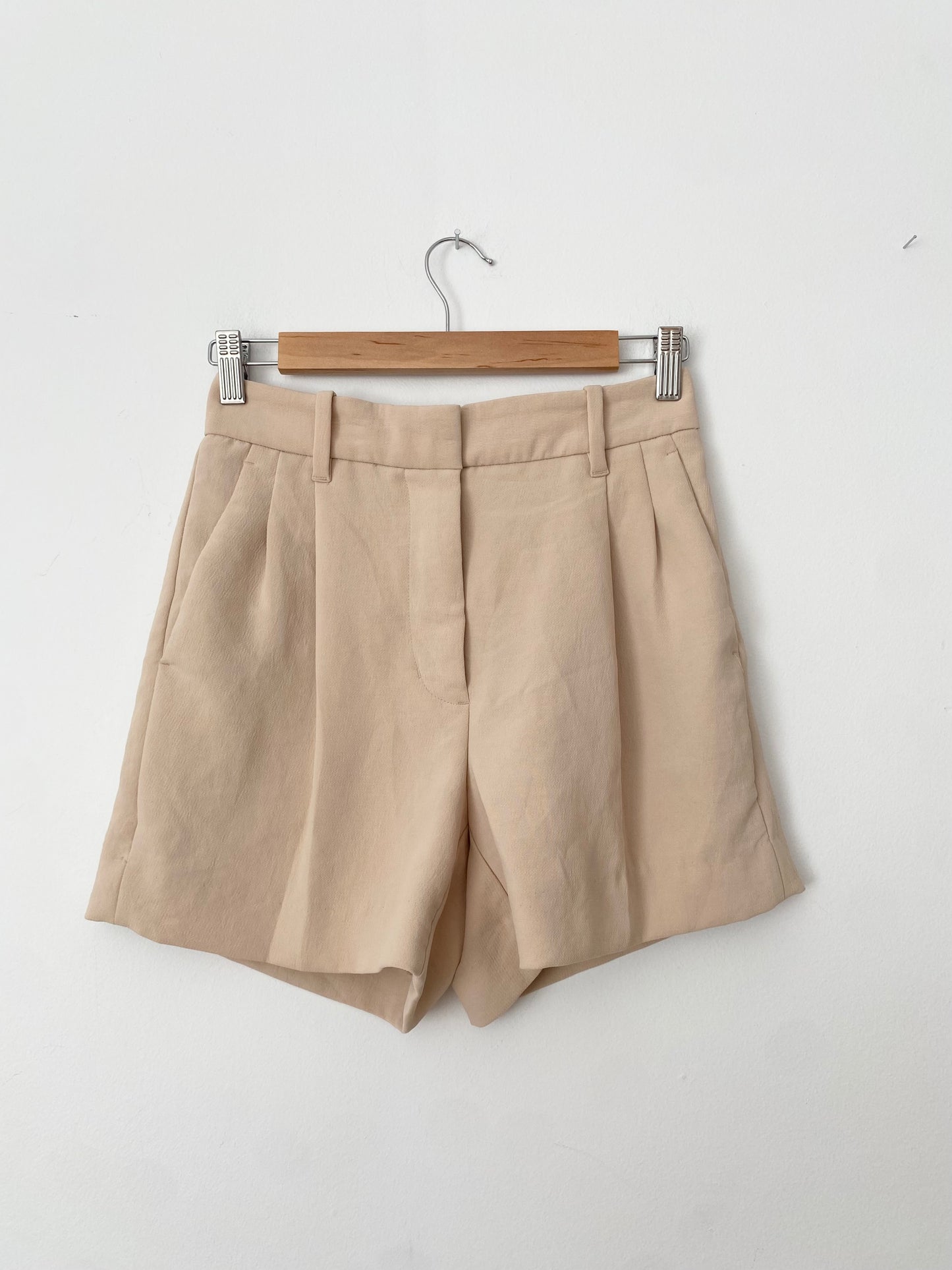 Wilfred the effortless shorts W26