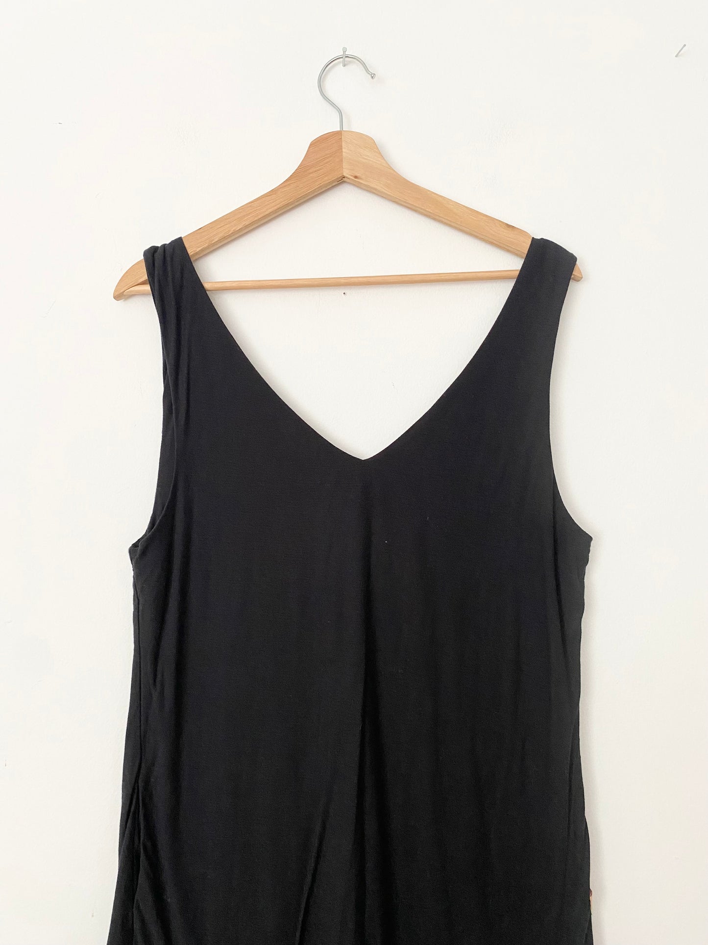 Lunya Restore pima double V jumpsuit Small