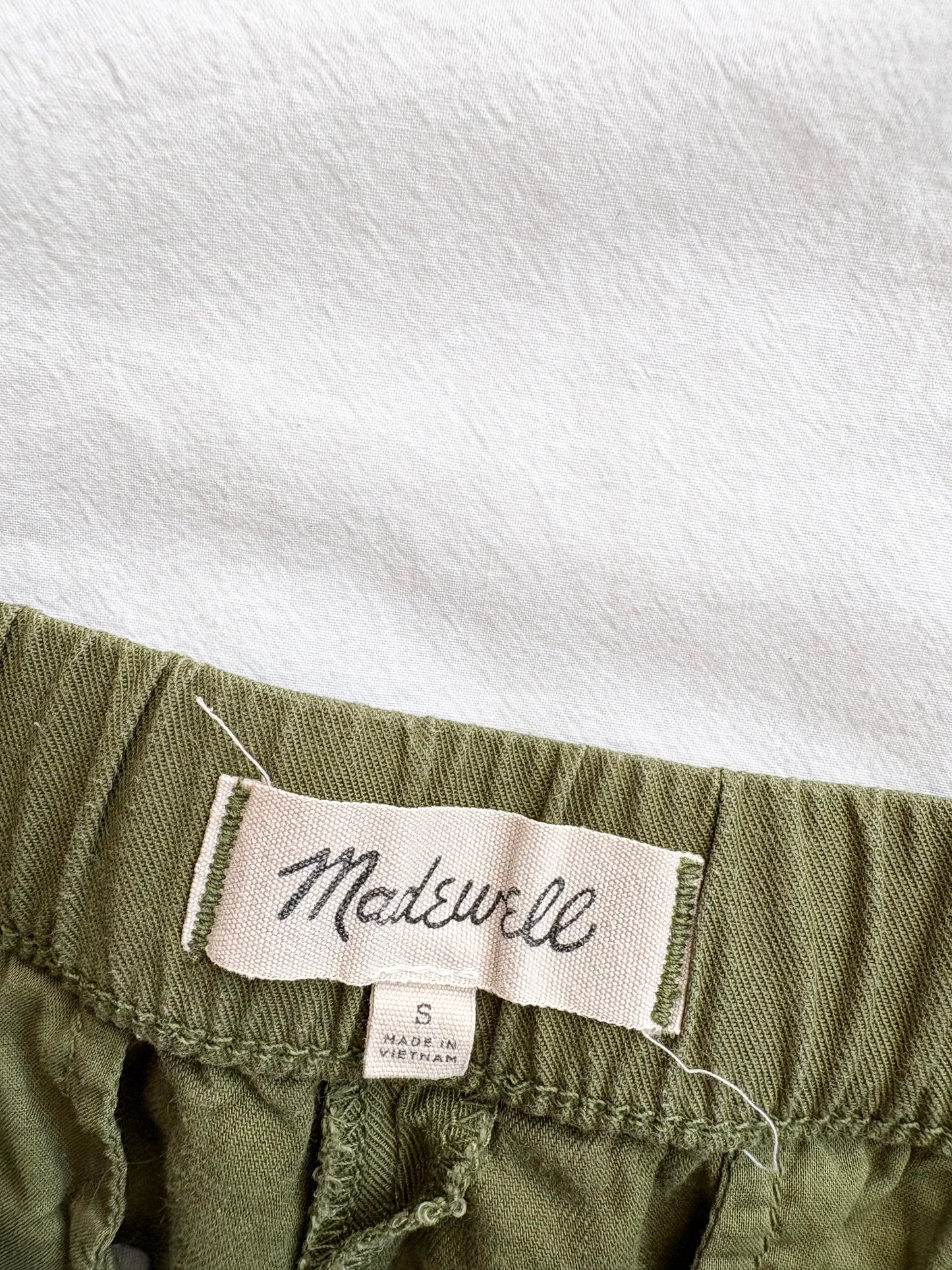 Madewell pull on track shorties Small
